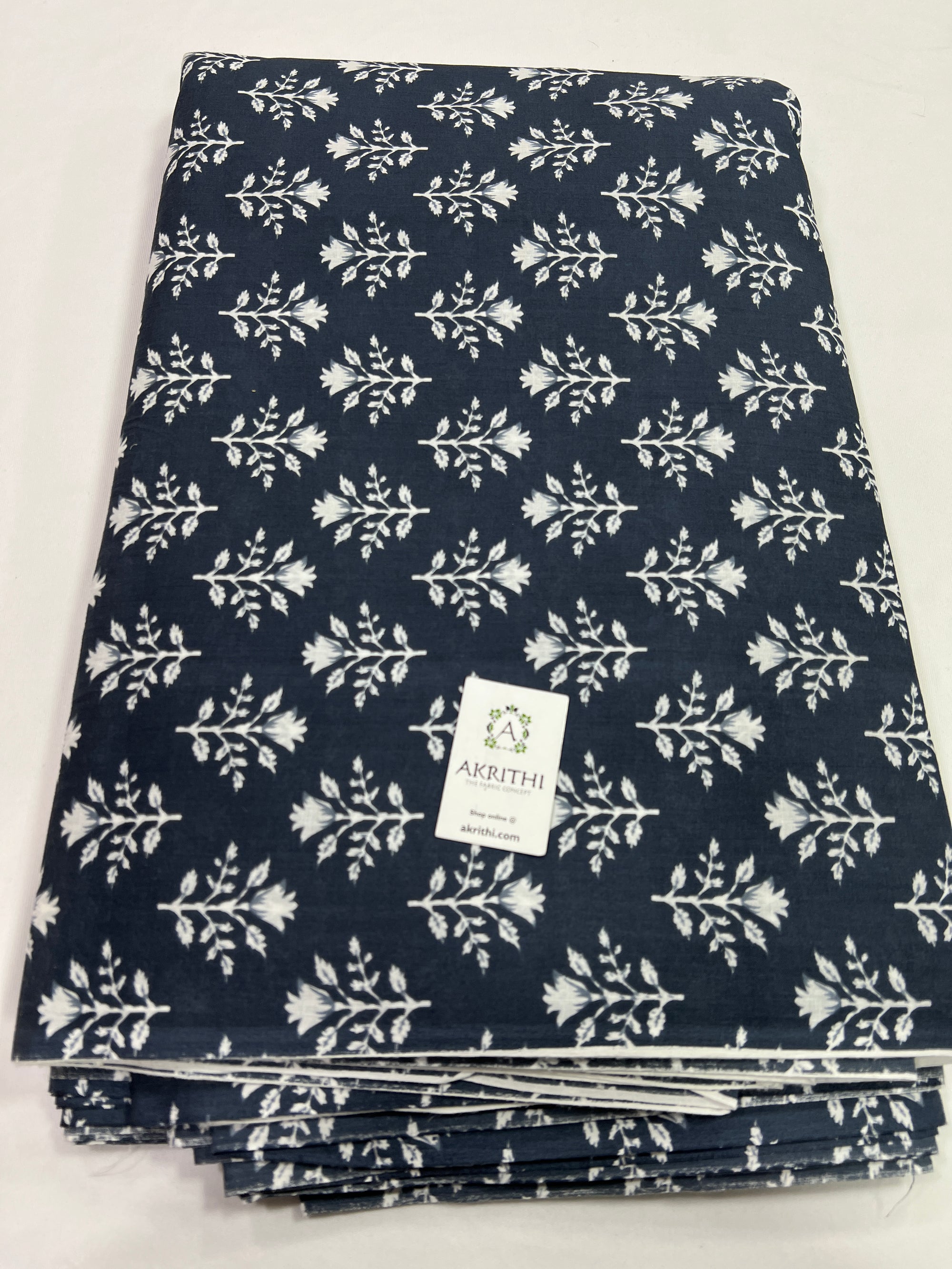 Printed pure cotton fabric
