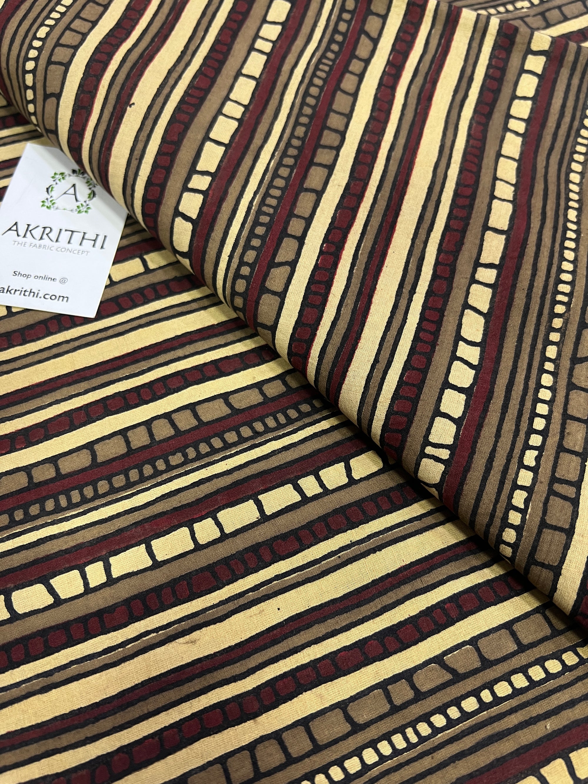 Printed pure cotton fabric
