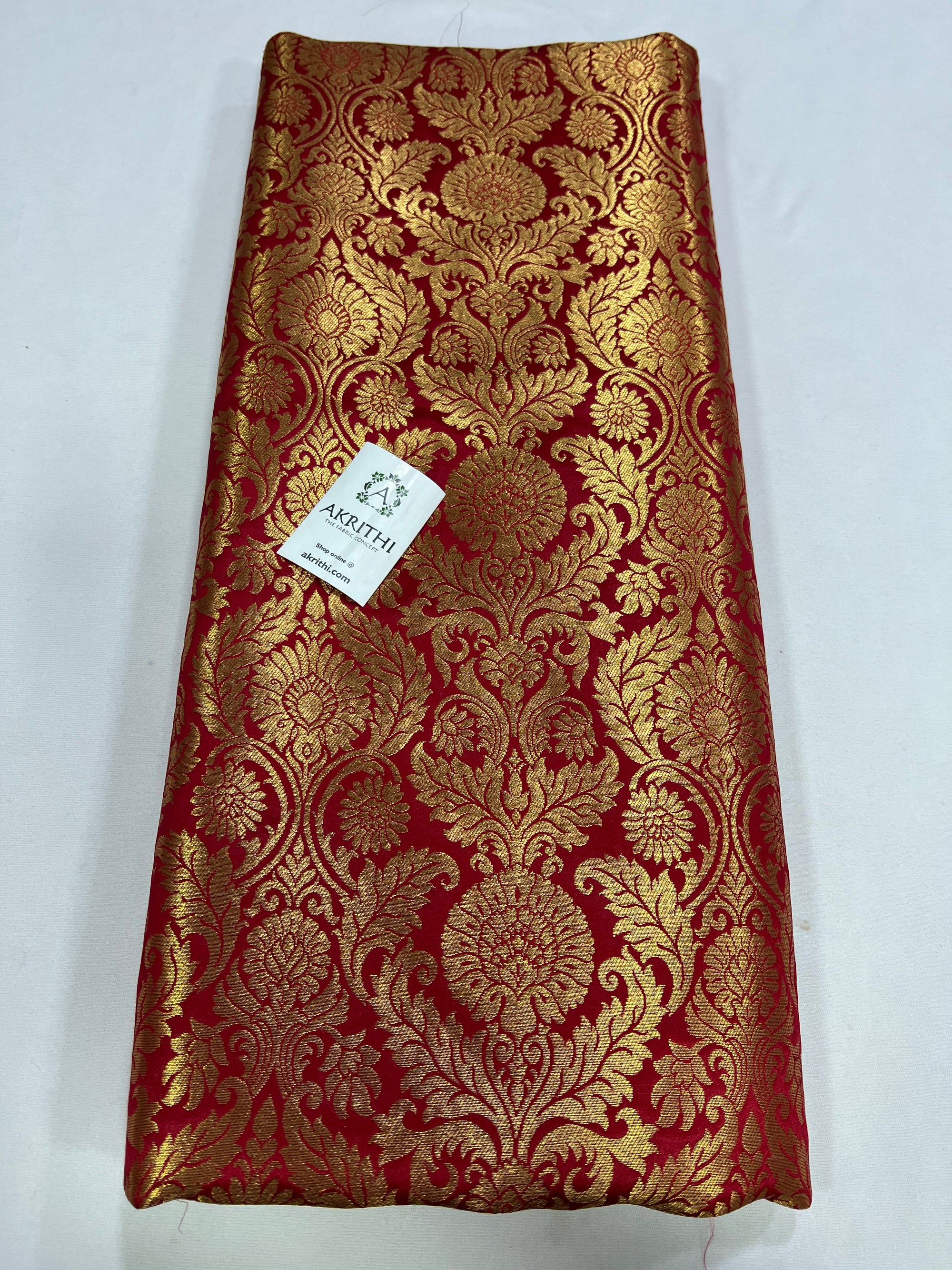 Handloom Banarasi brocade fabric