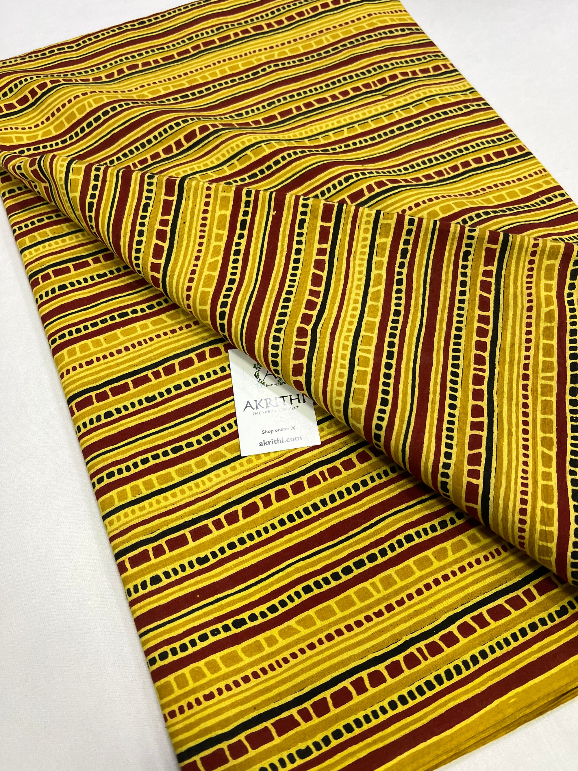 Printed pure cotton fabric