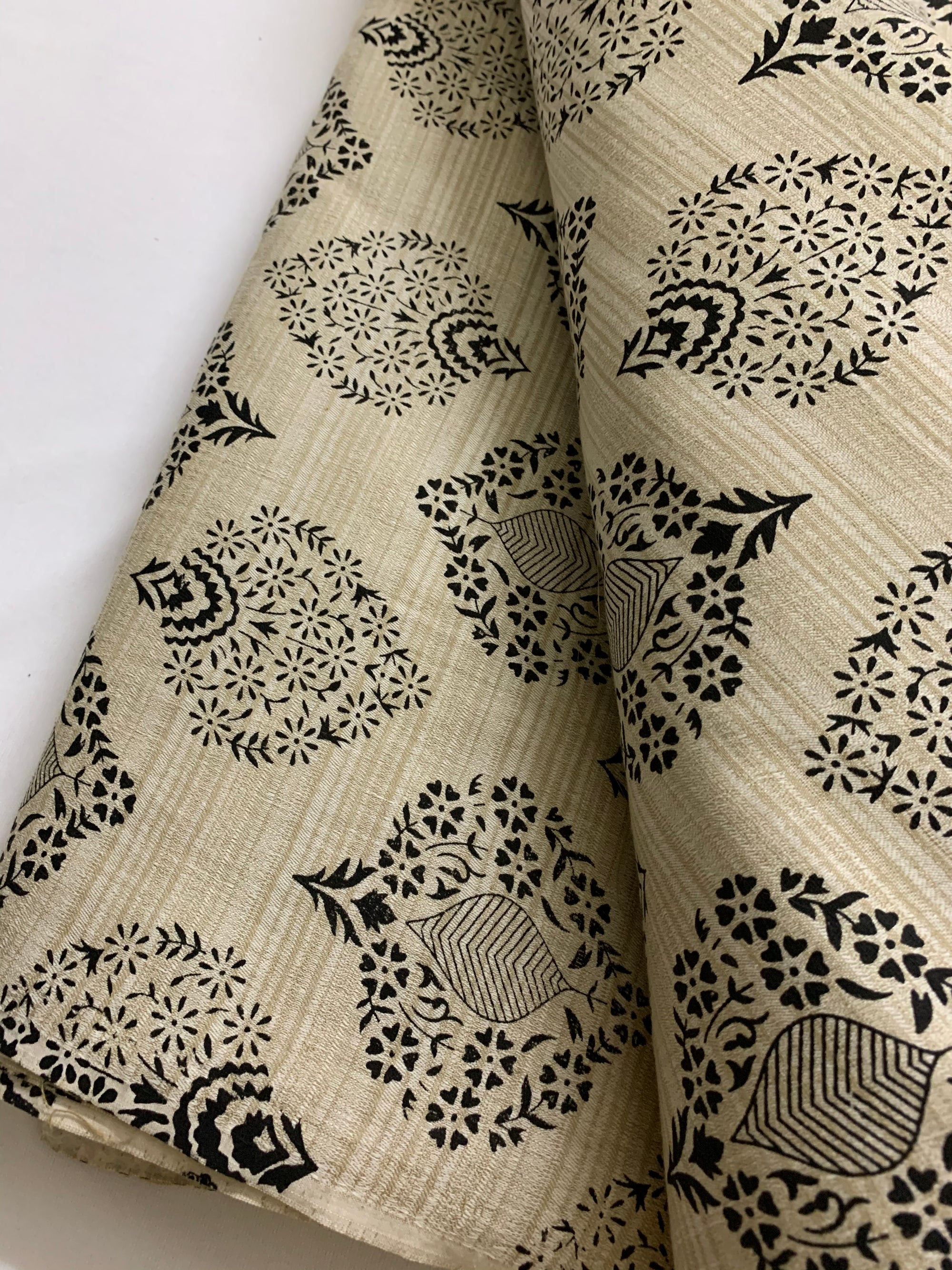 Printed kumbhi pure cotton fabric