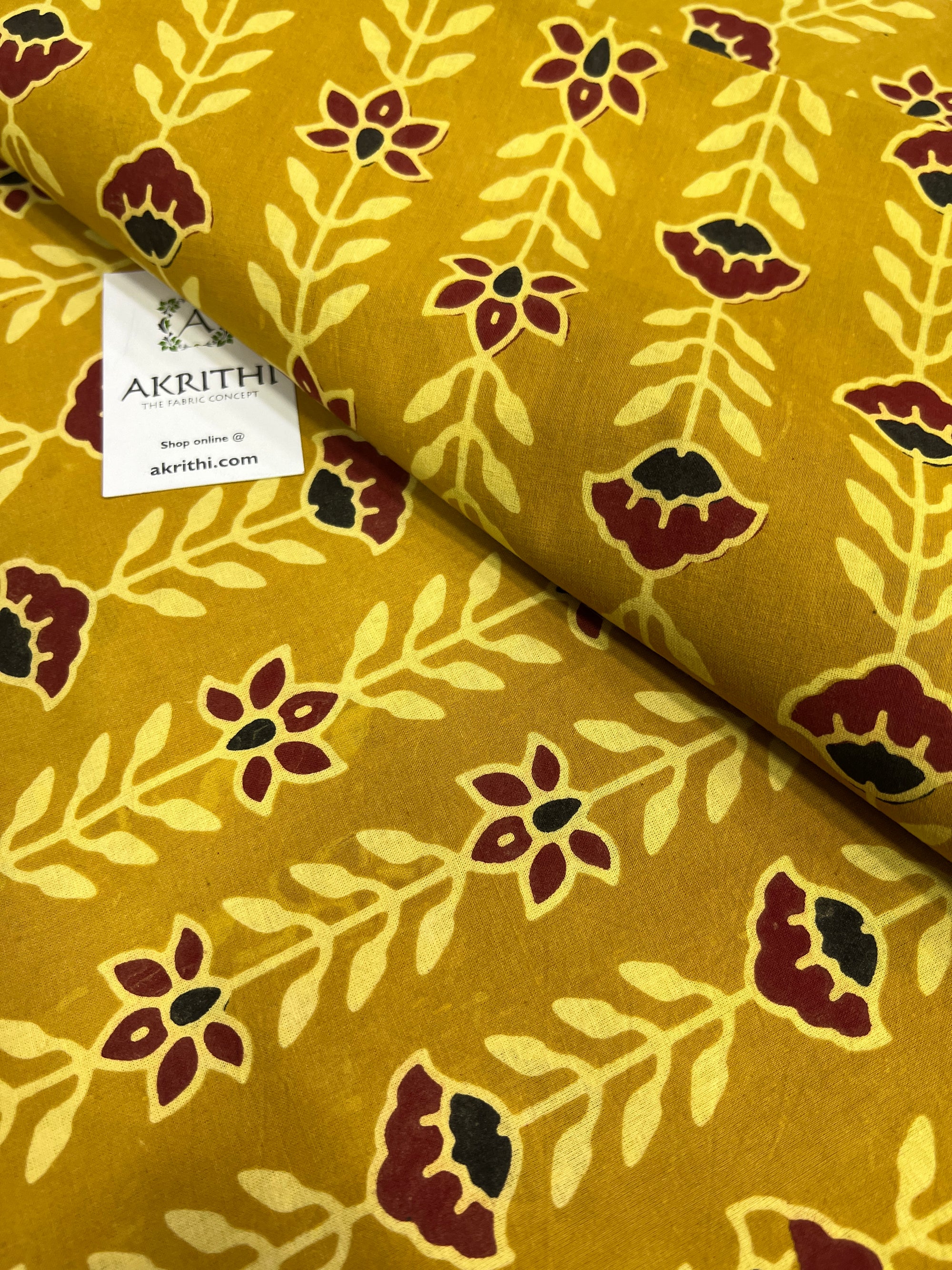 Printed pure cotton fabric