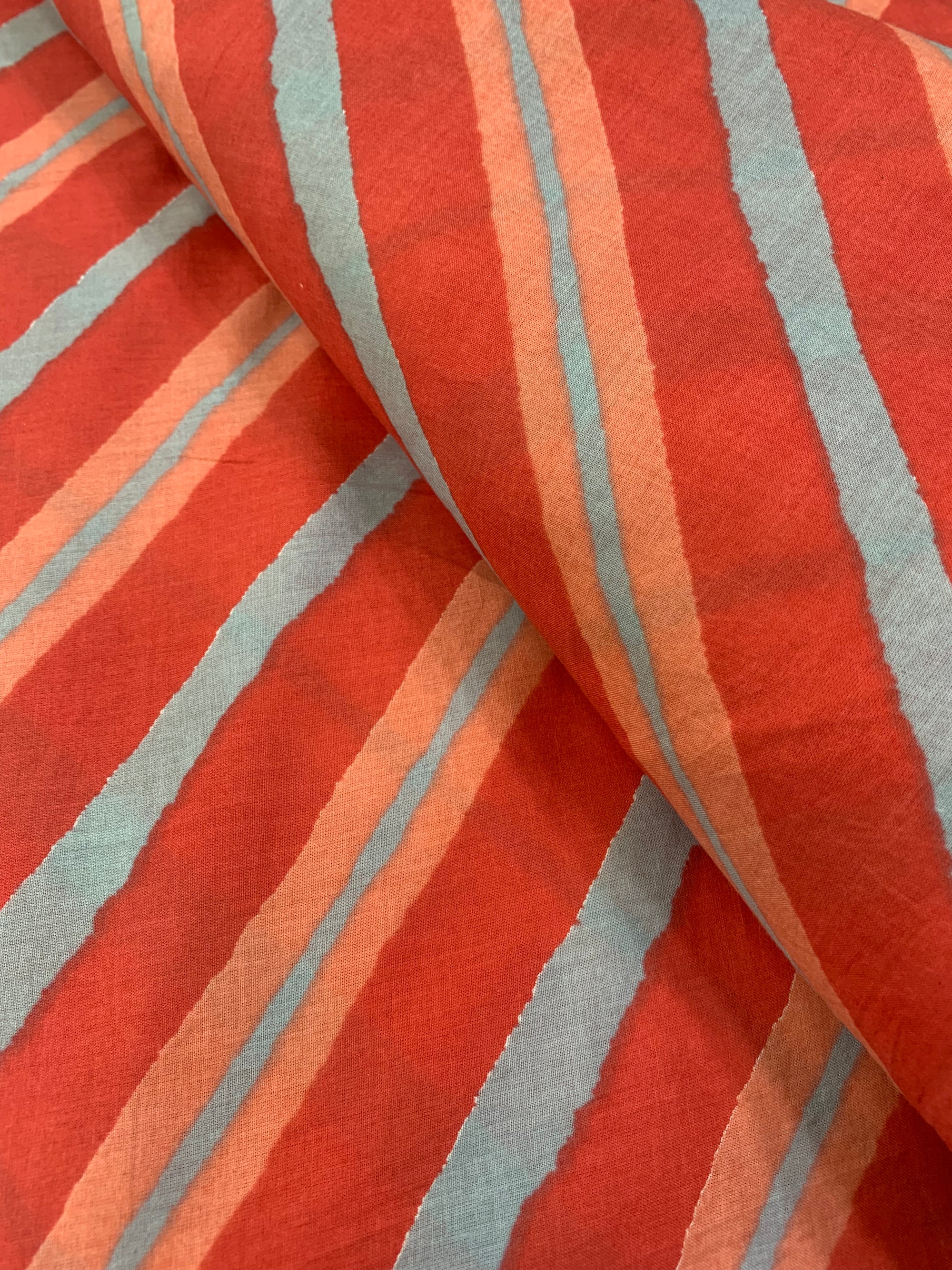 Printed pure cotton fabric