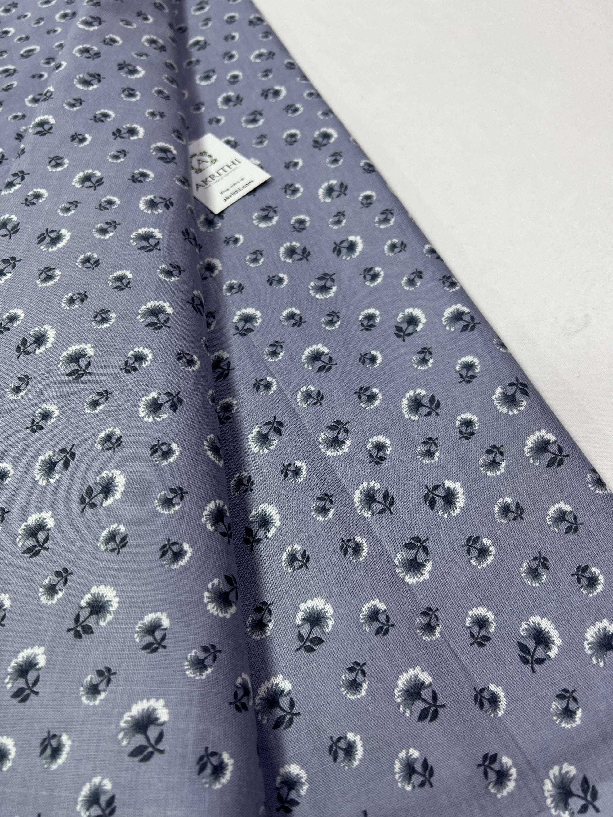 Printed blend cotton fabric