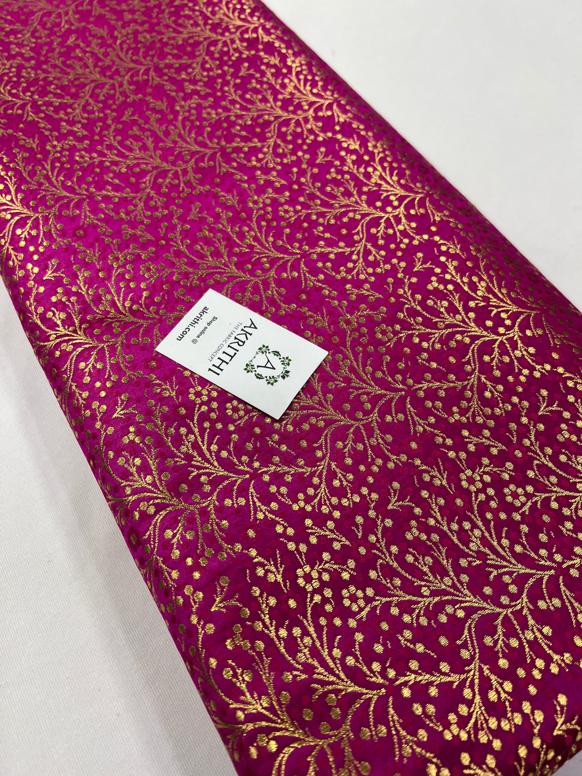 Handloom Banarasi brocade fabric