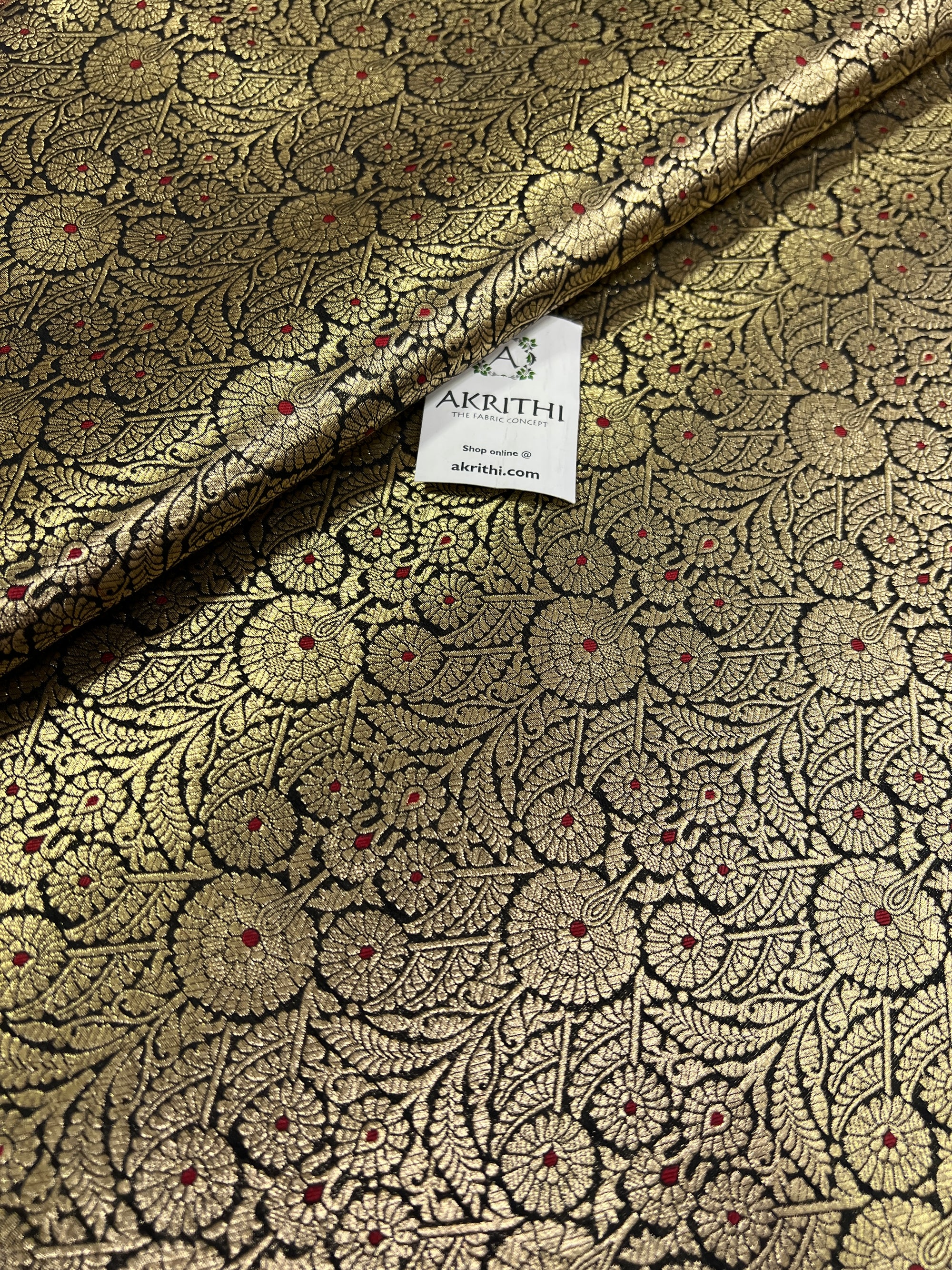 Handloom Banarasi brocade fabric