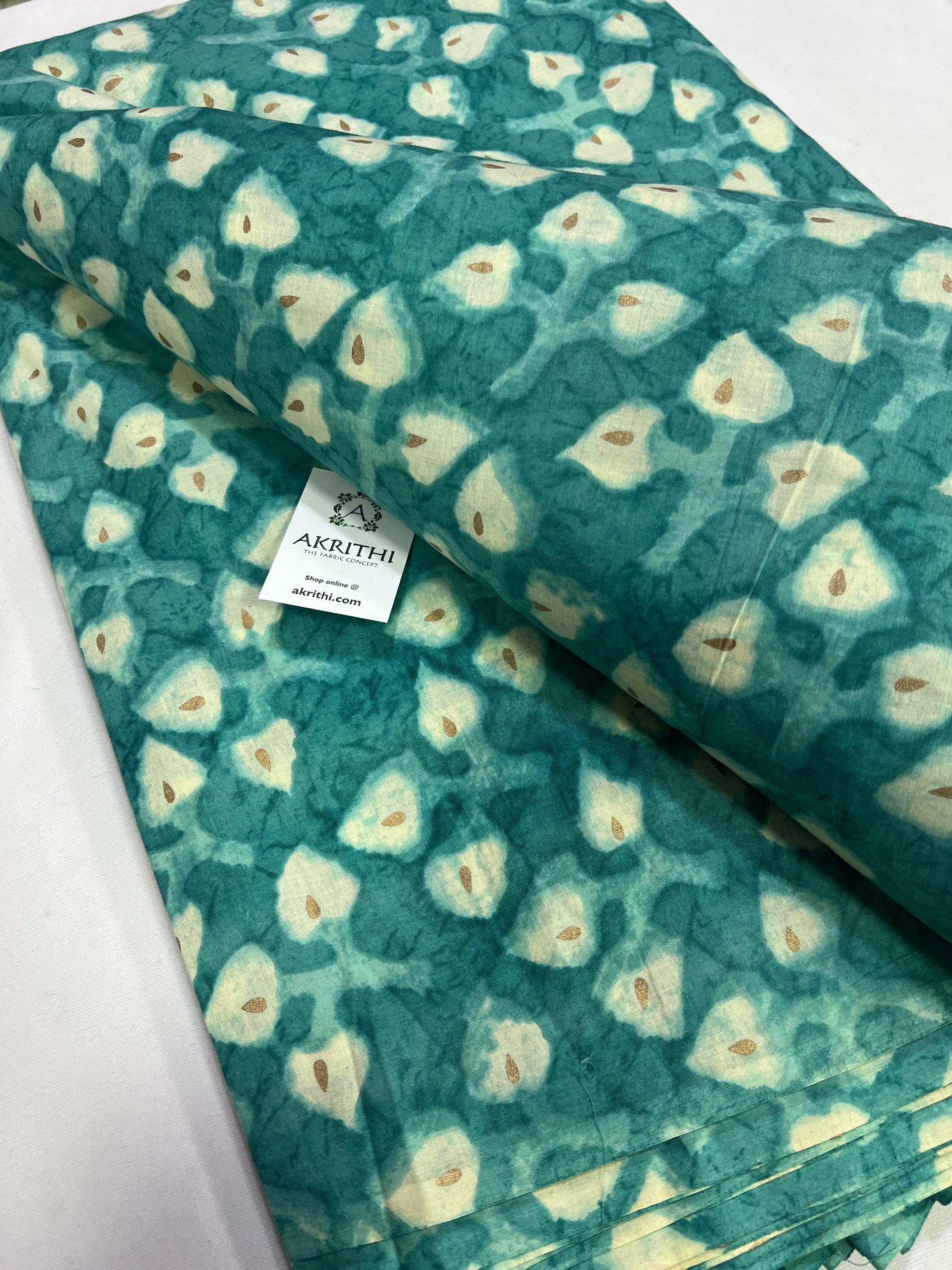Printed pure cotton fabric