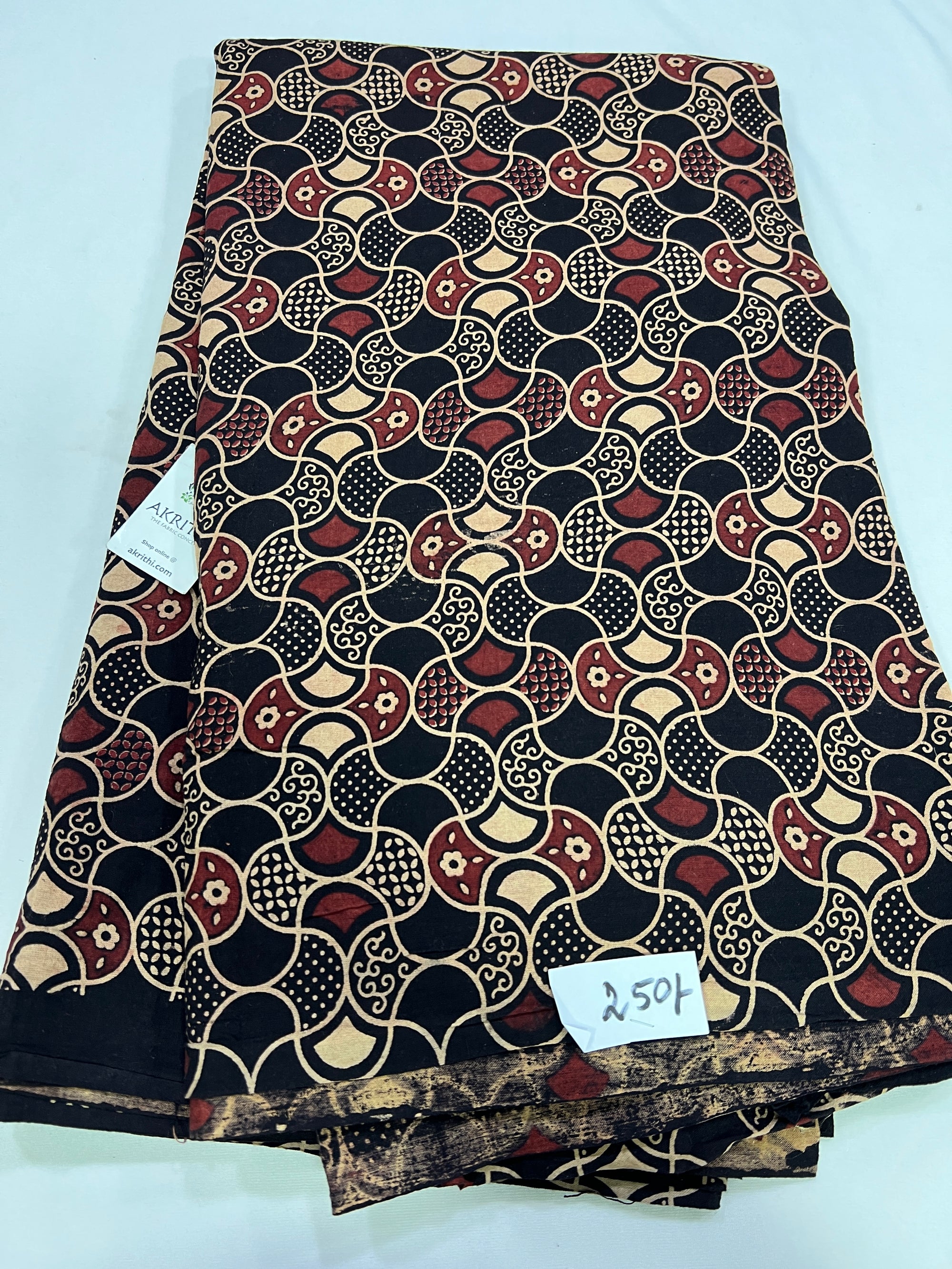 Printed pure cotton fabric