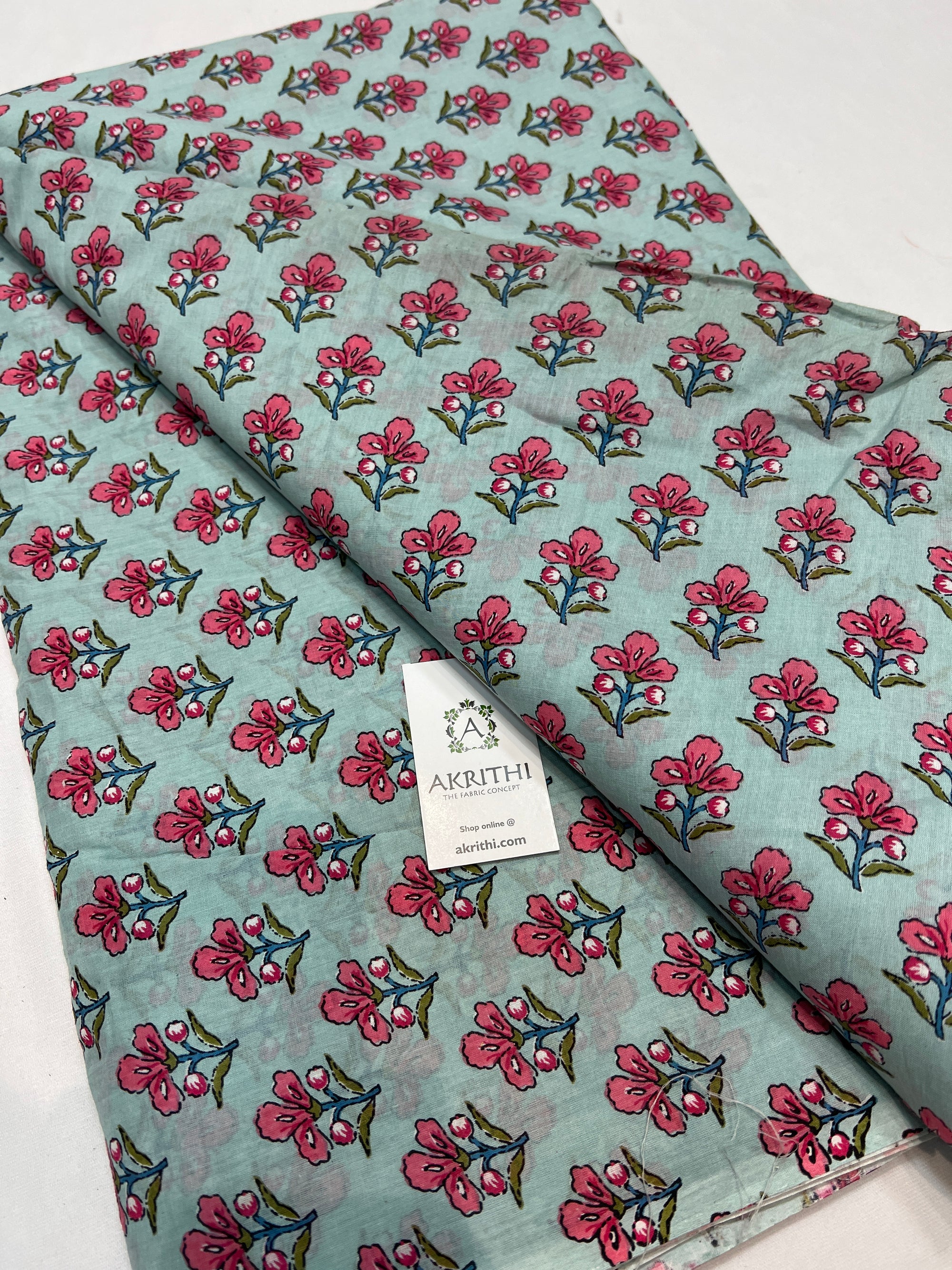 Printed pure cotton fabric
