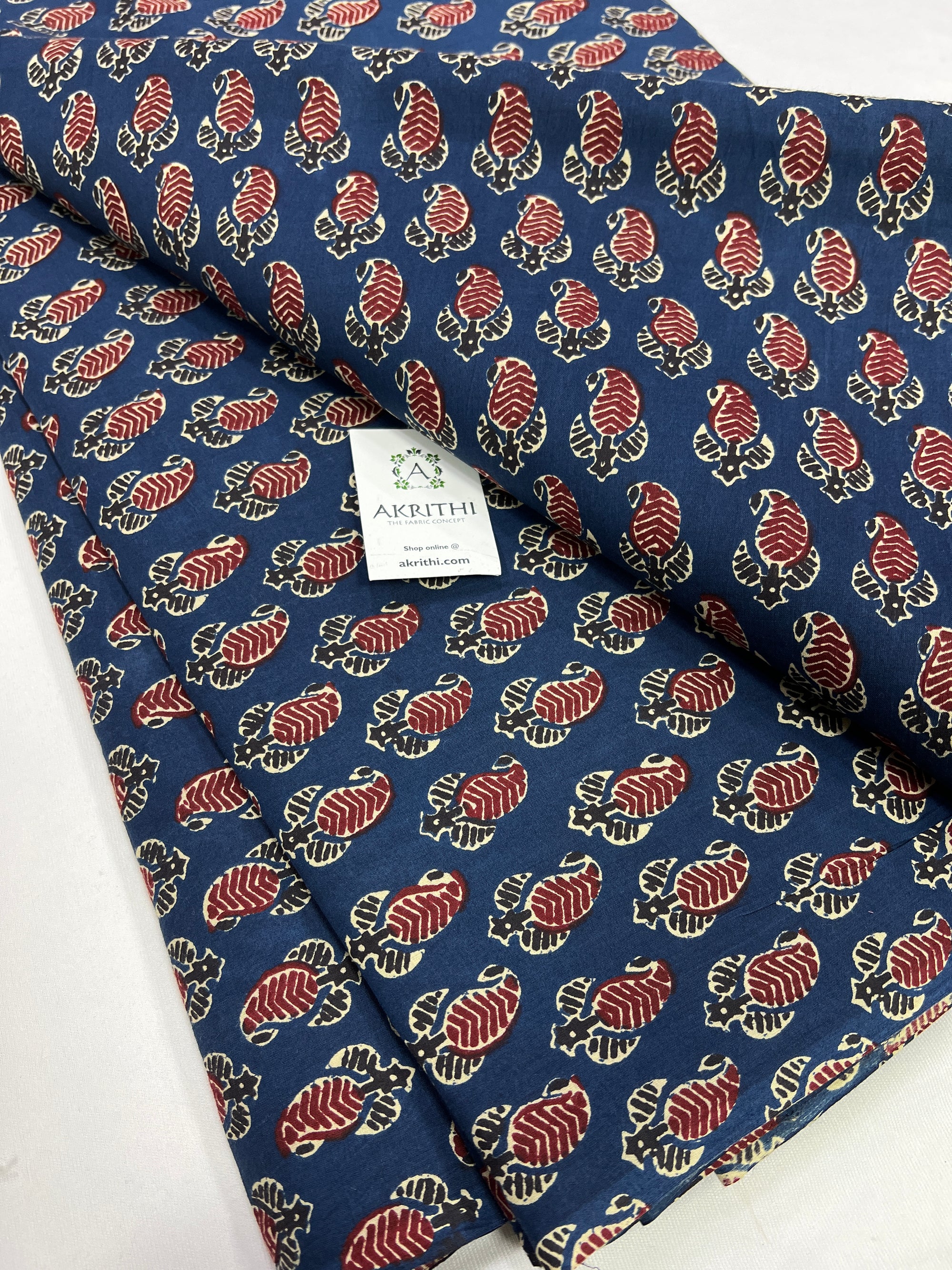 Printed pure cotton fabric