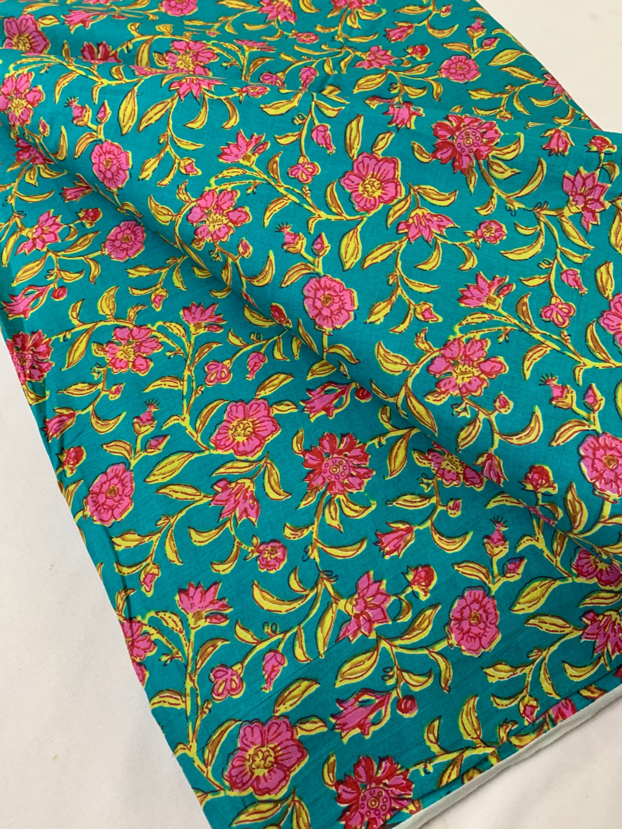 Printed pure cotton fabric