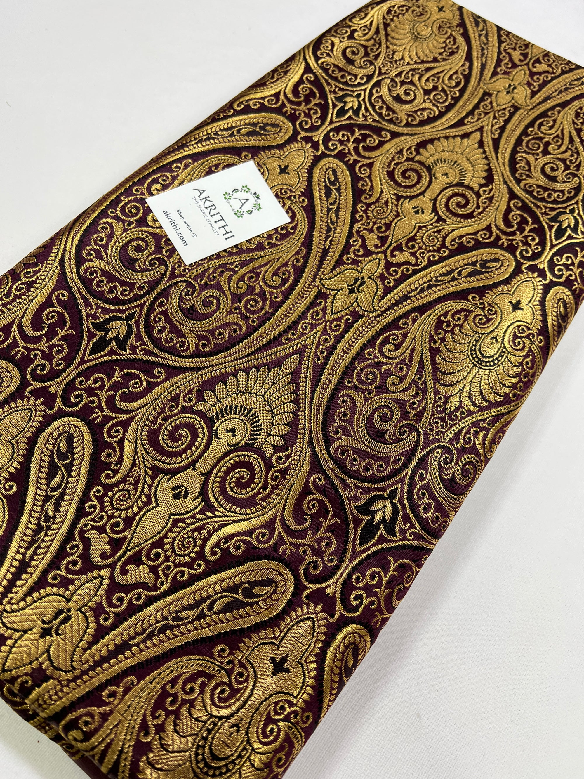 Handloom Banarasi brocade fabric