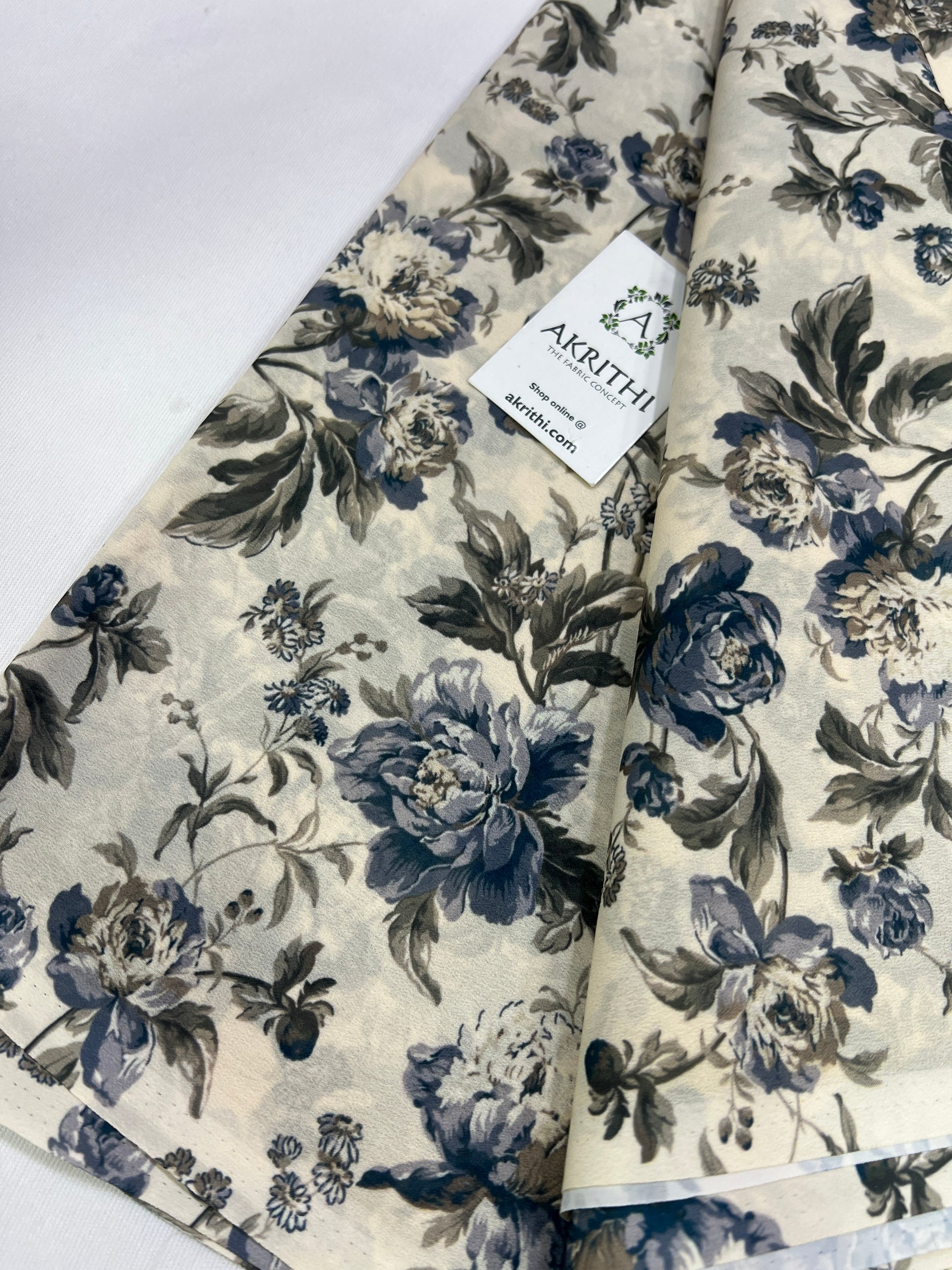 Digital floral printed georgette fabric
