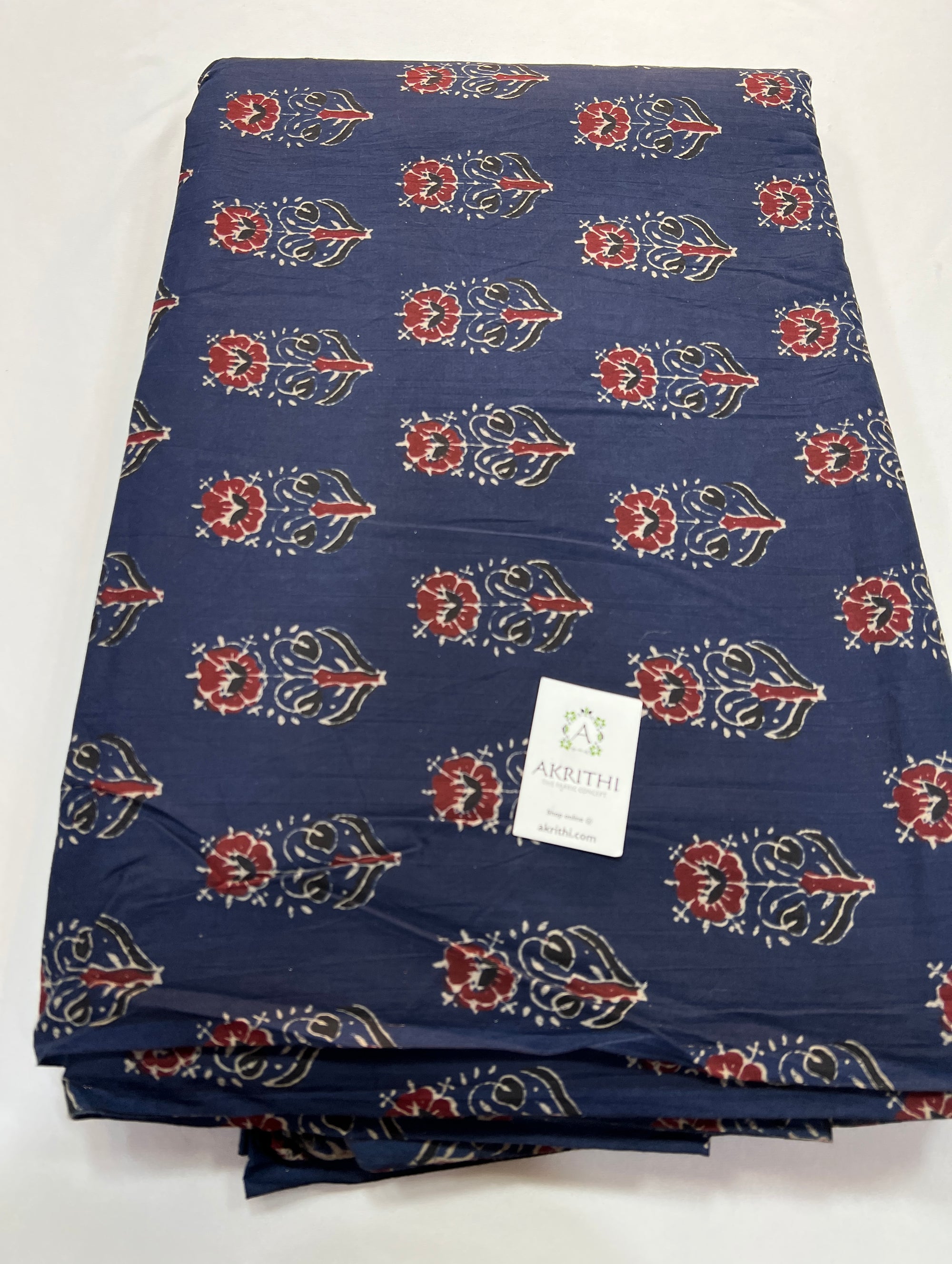 Printed pure cotton fabric