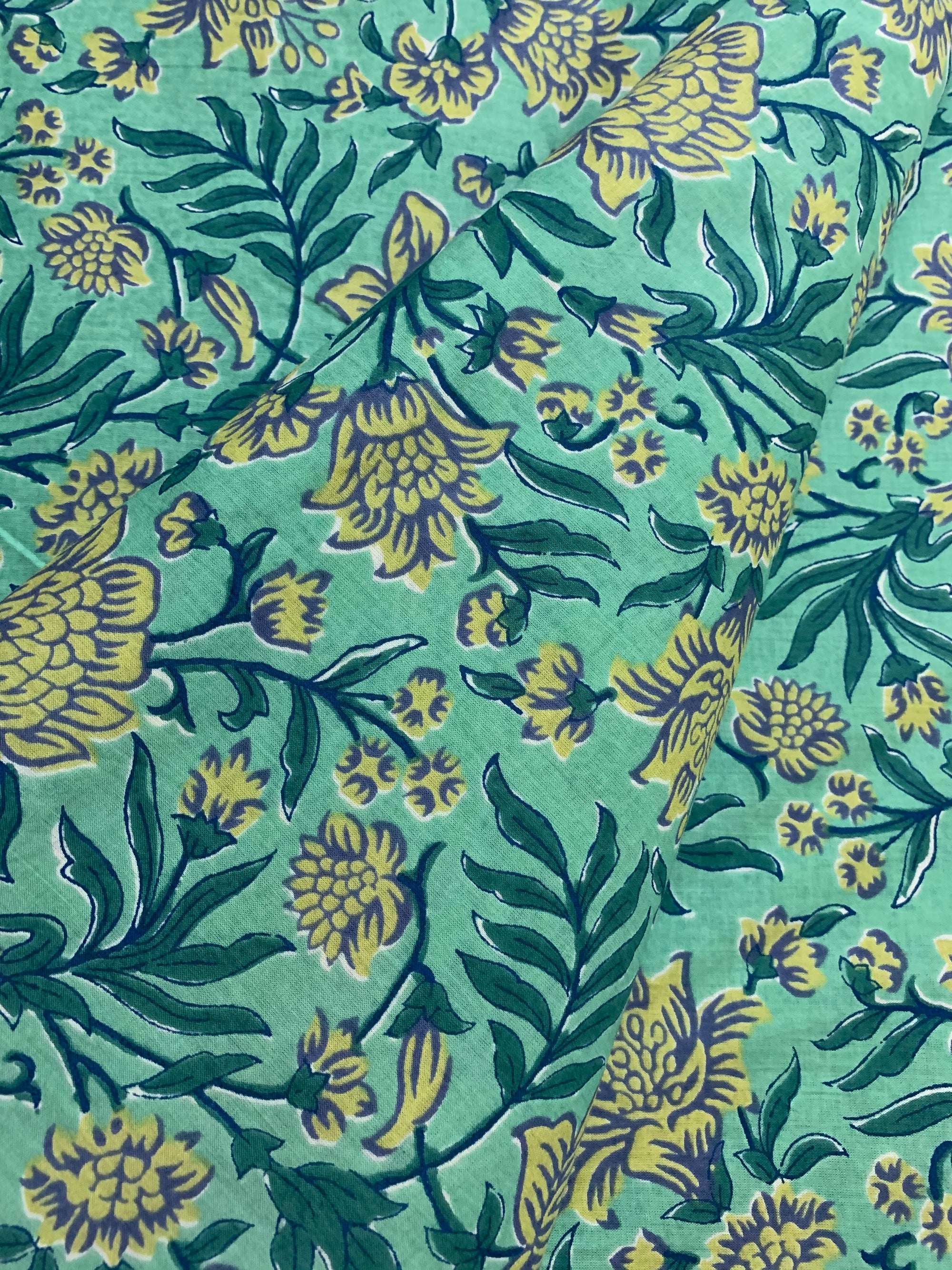 Printed pure cotton fabric