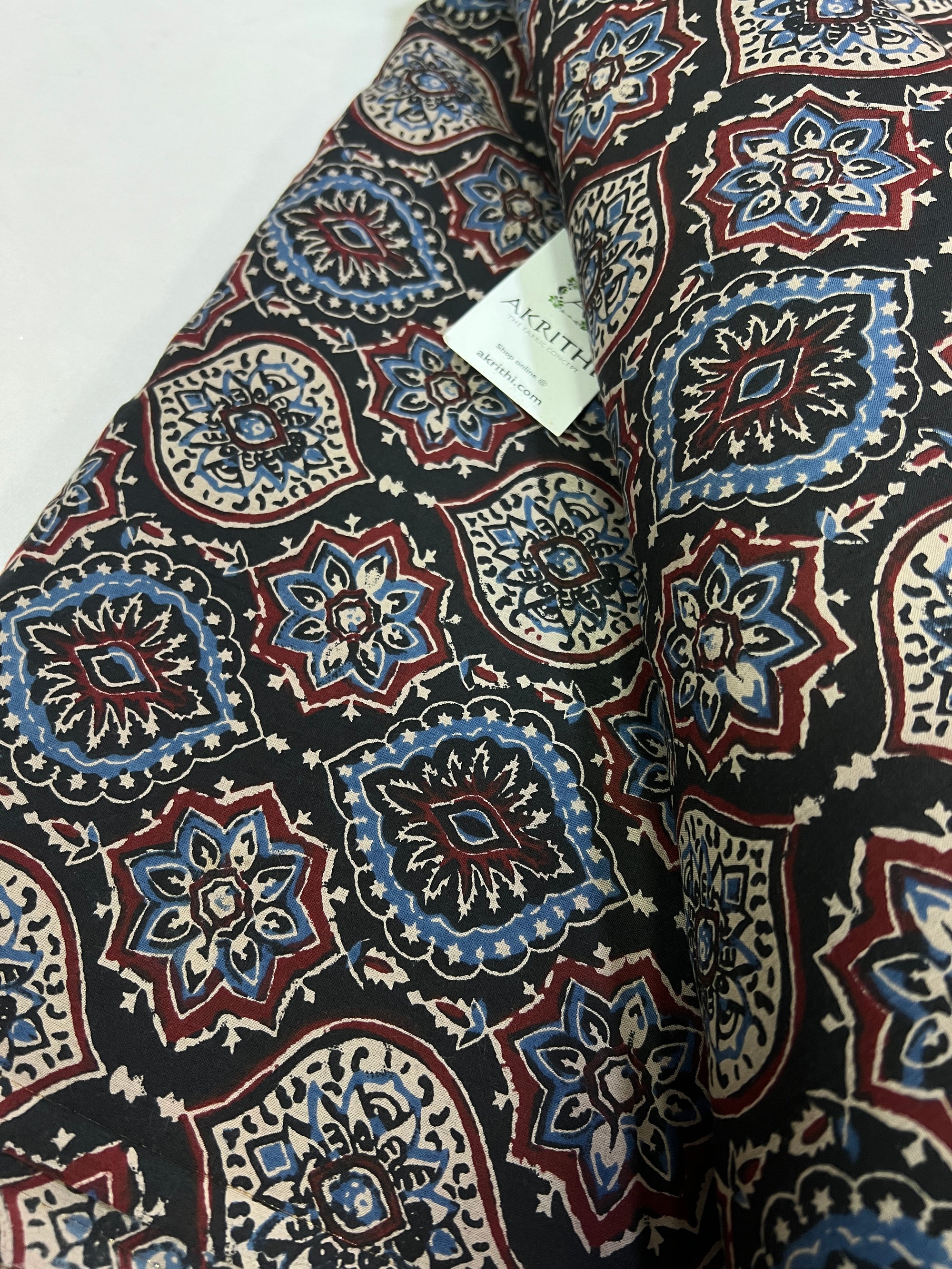 Printed pure cotton fabric