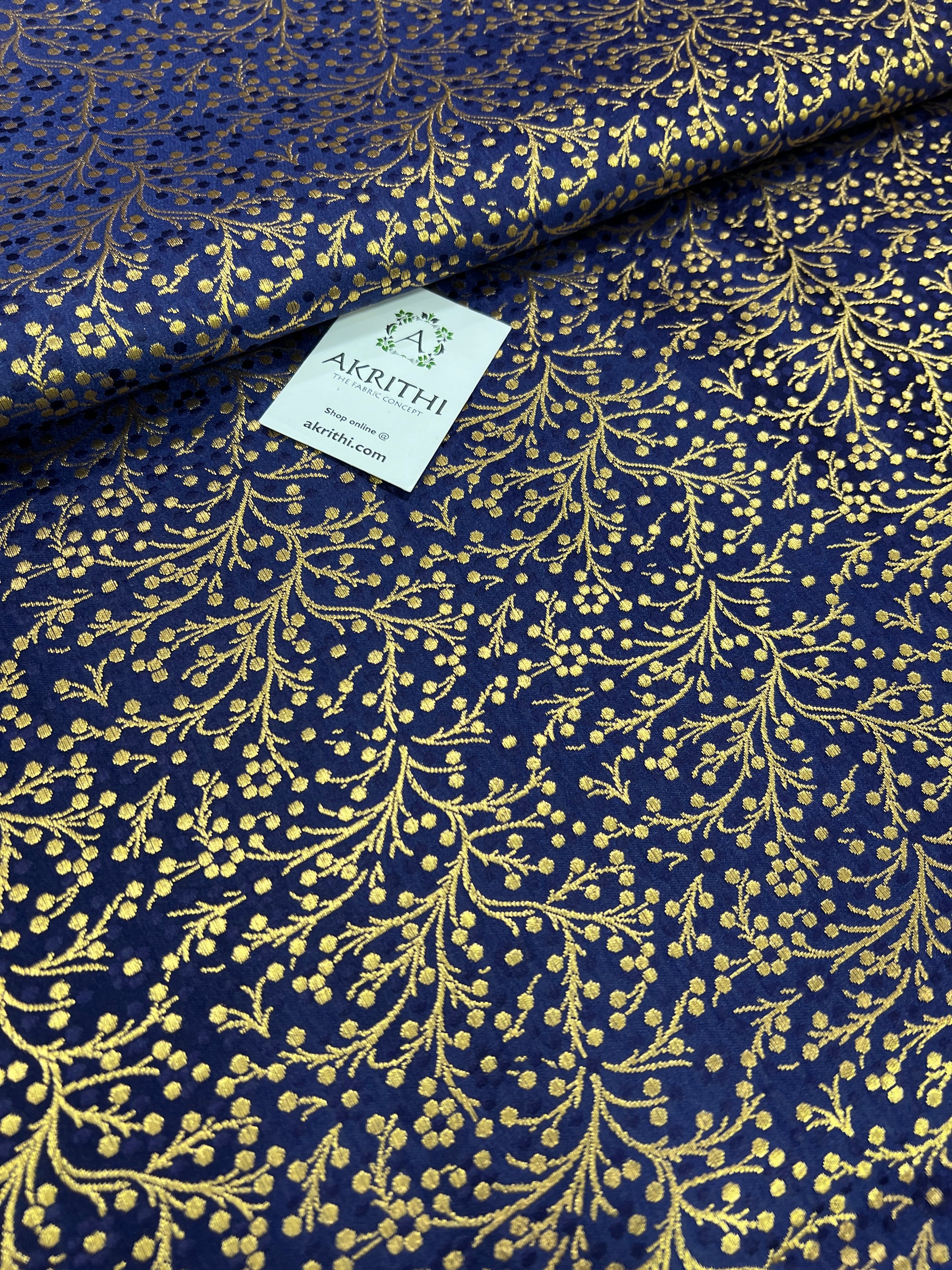 Handloom Banarasi brocade fabric 65 CM CUT