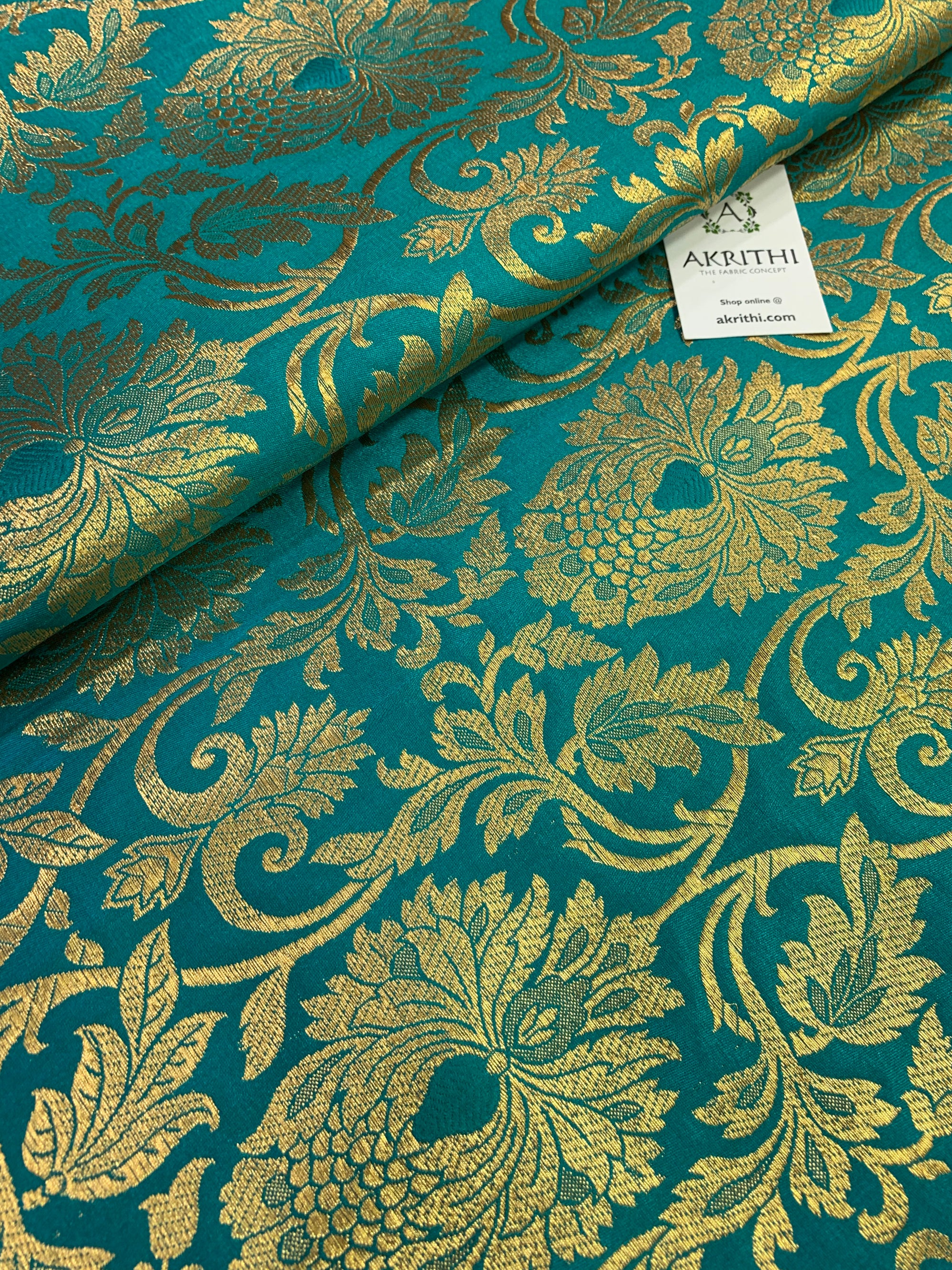 Handloom Banarasi brocade fabric