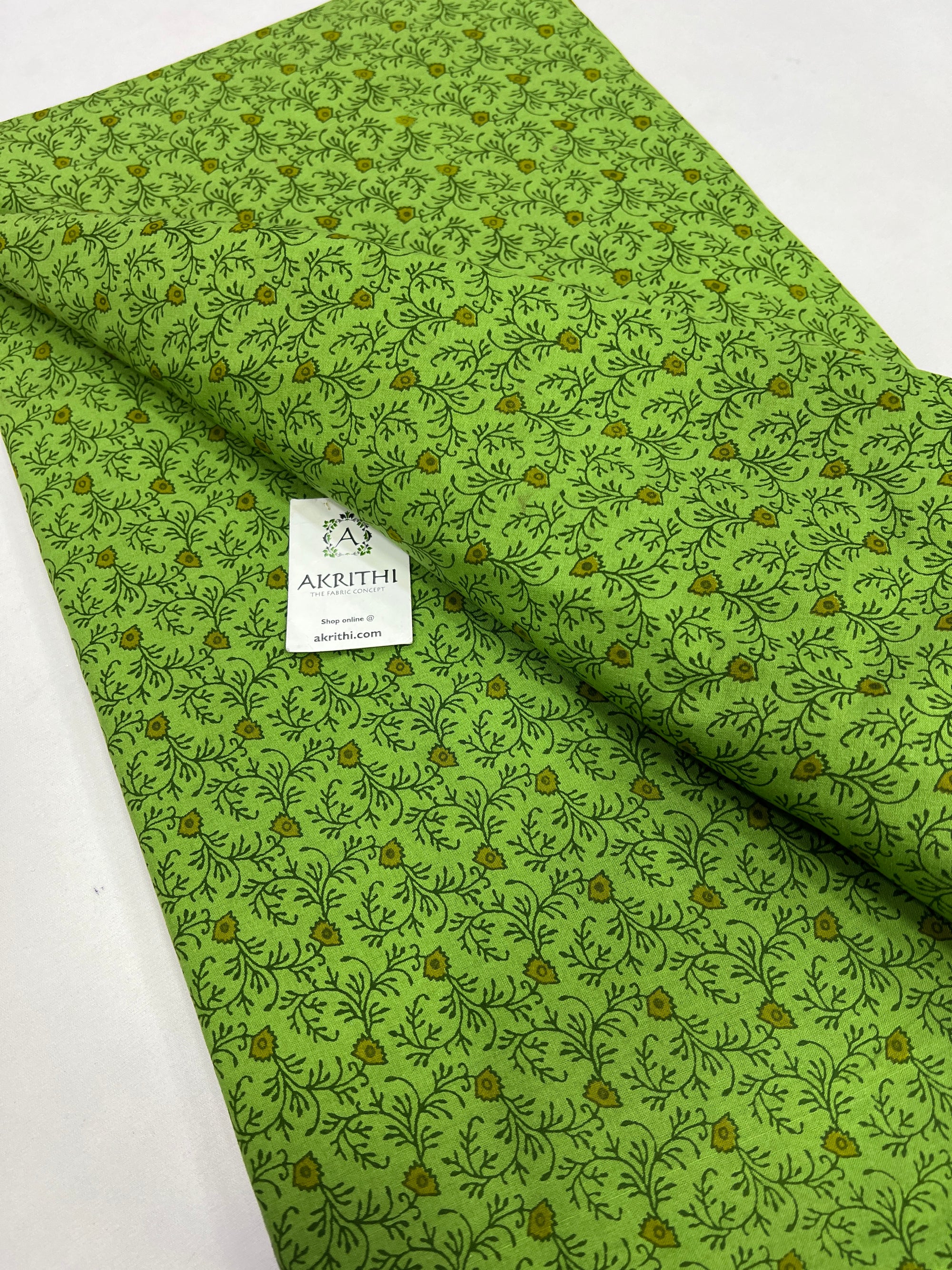 Printed pure cotton fabric