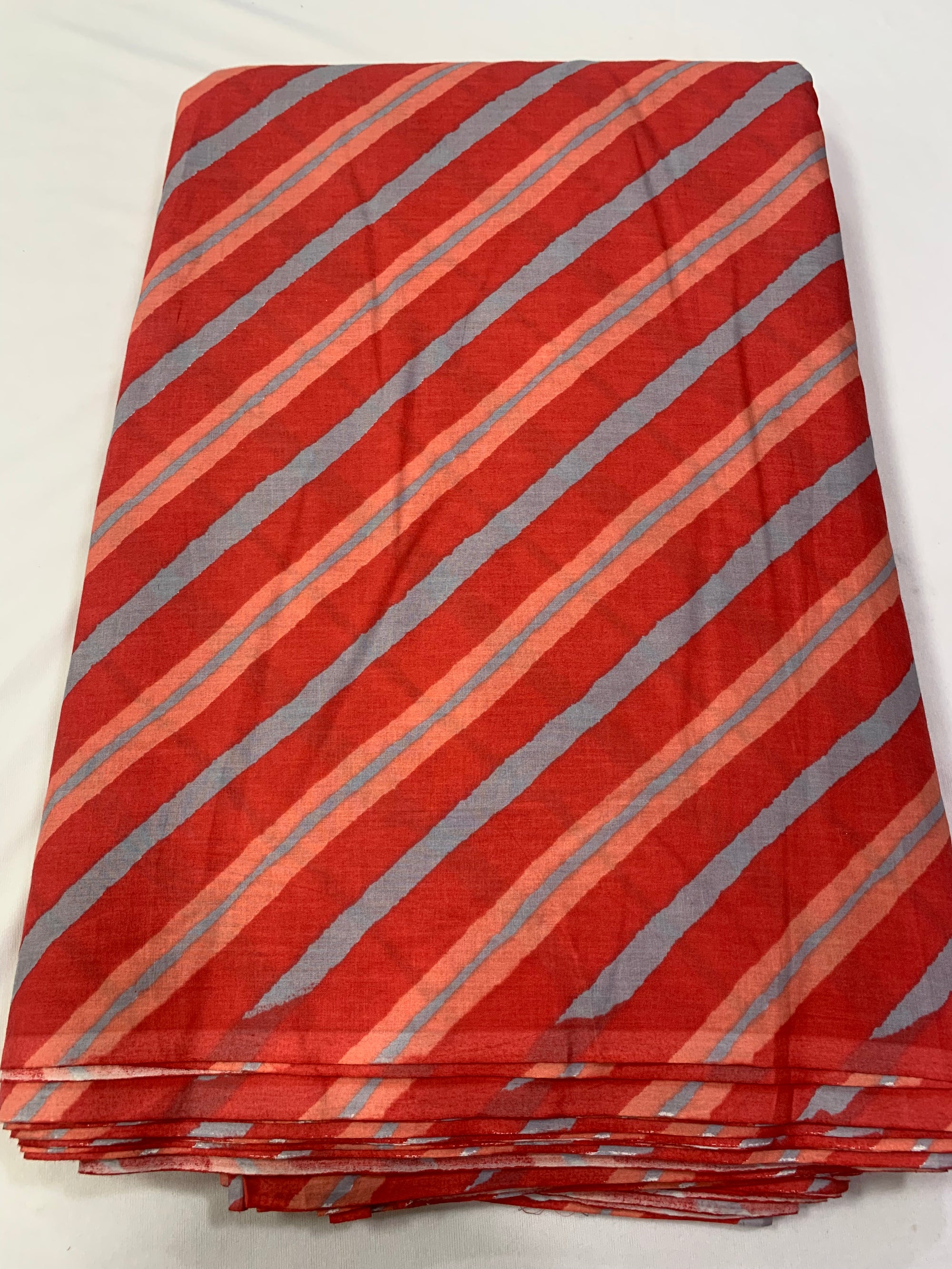 Printed pure cotton fabric