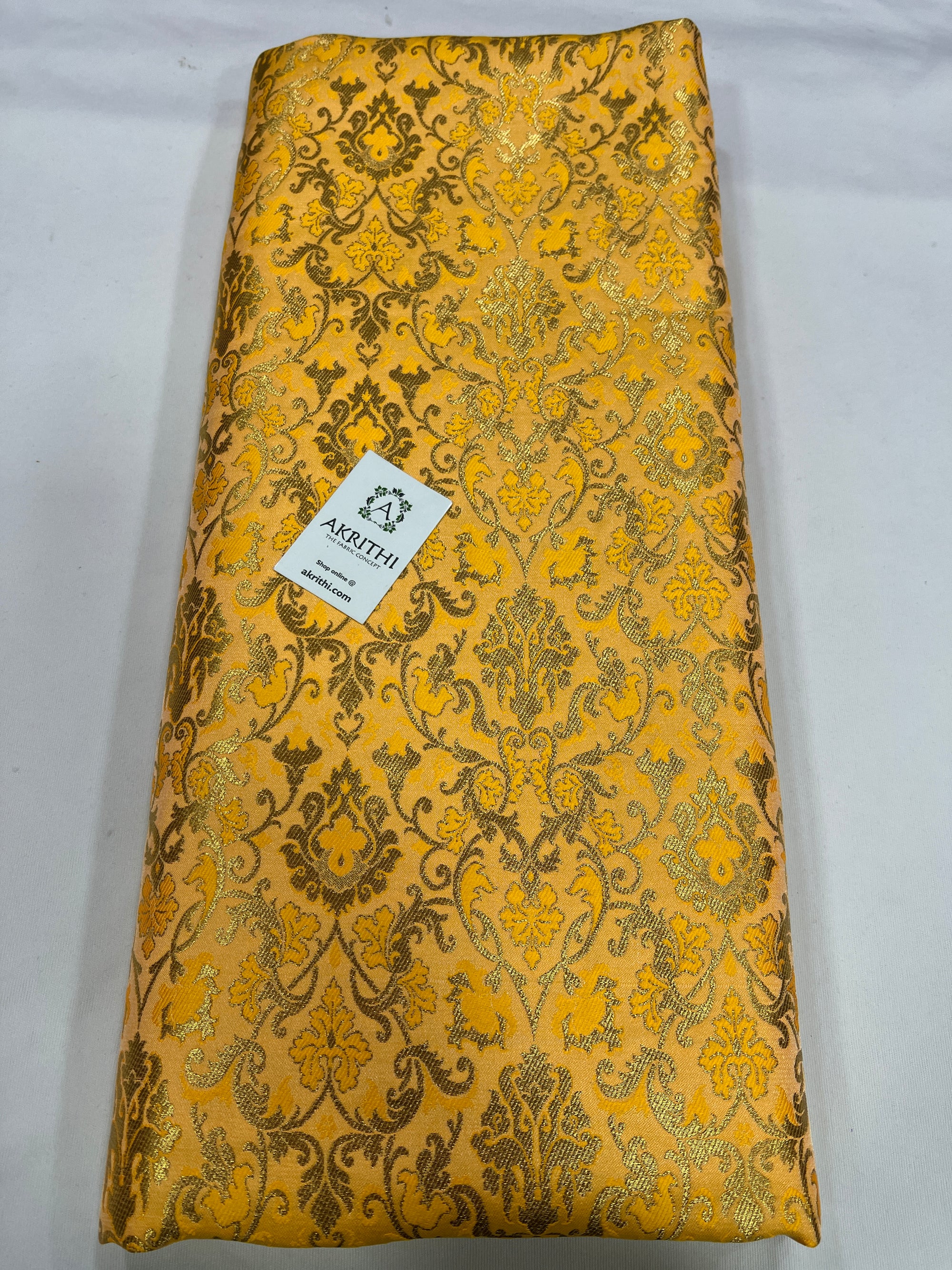 Handloom Banarasi brocade fabric