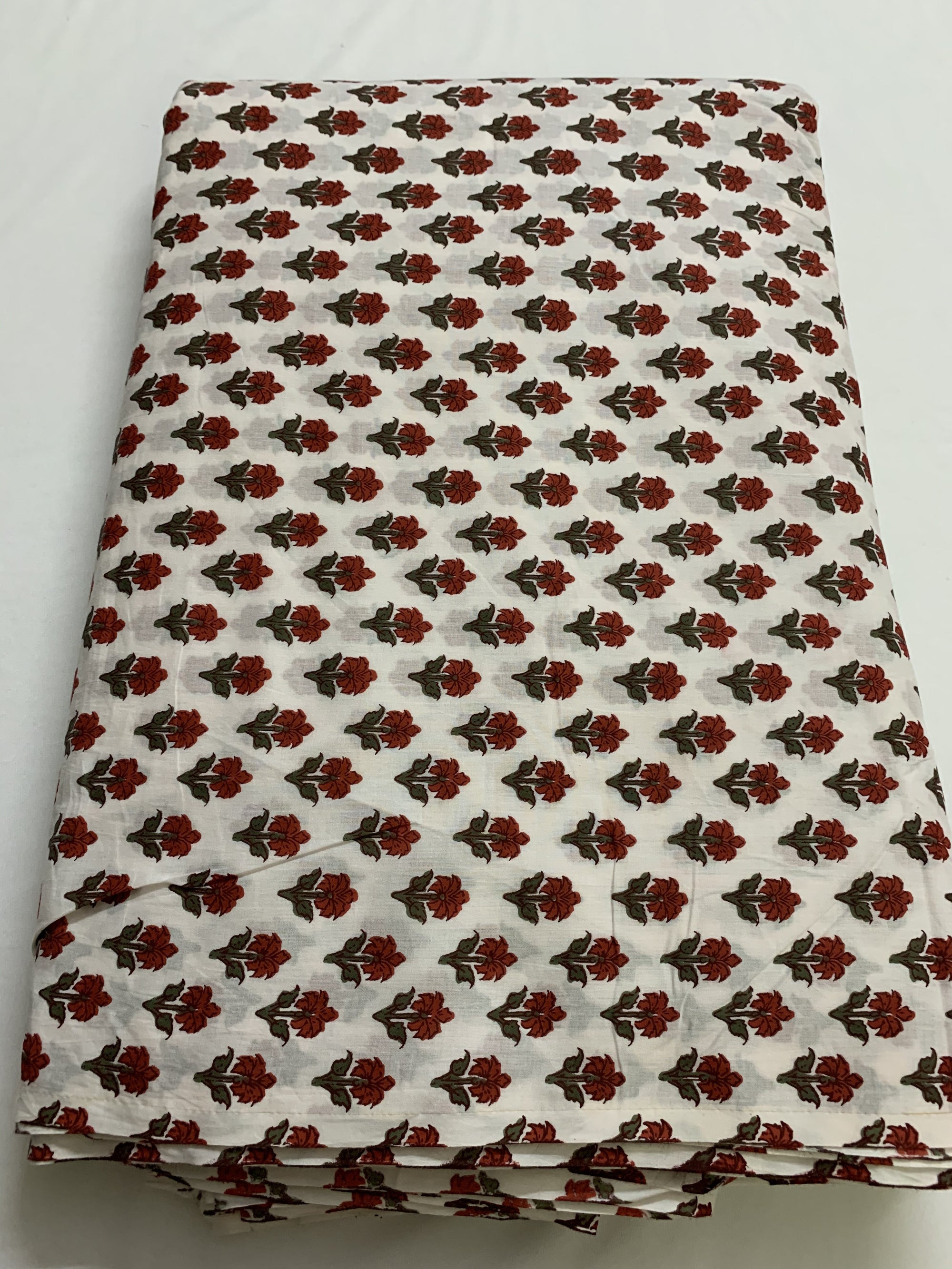 Printed pure cotton fabric