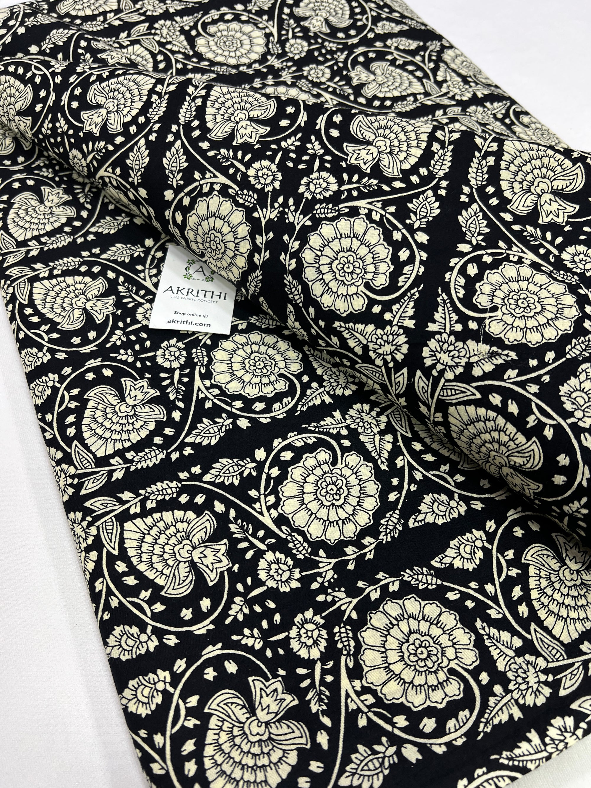 Printed pure cotton fabric