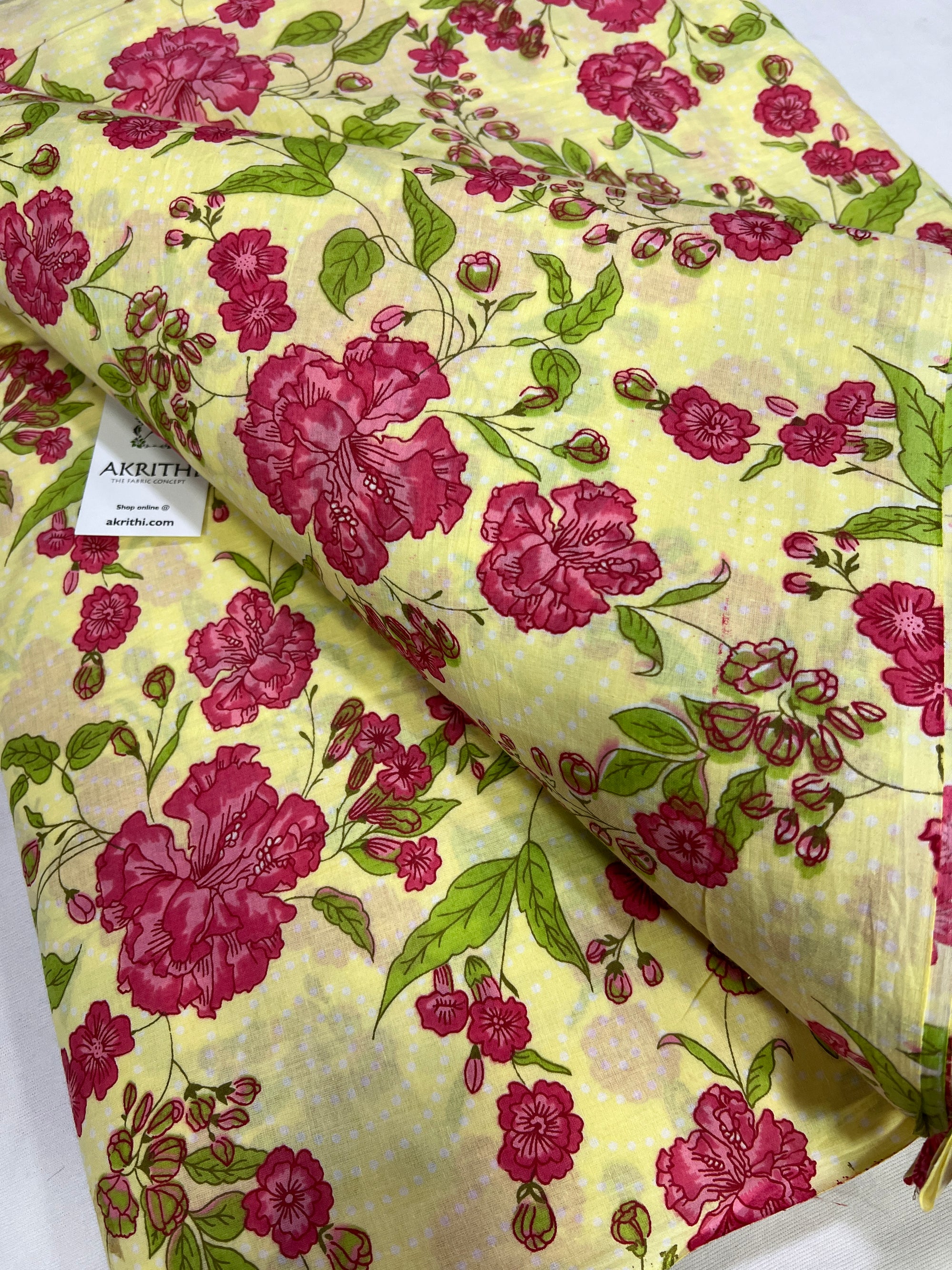 Printed pure cotton fabric