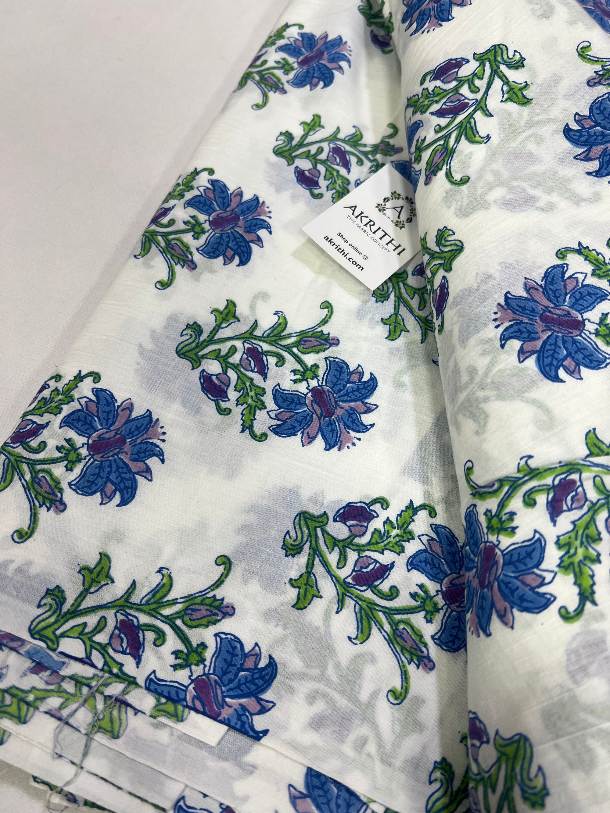 Printed pure cotton fabric