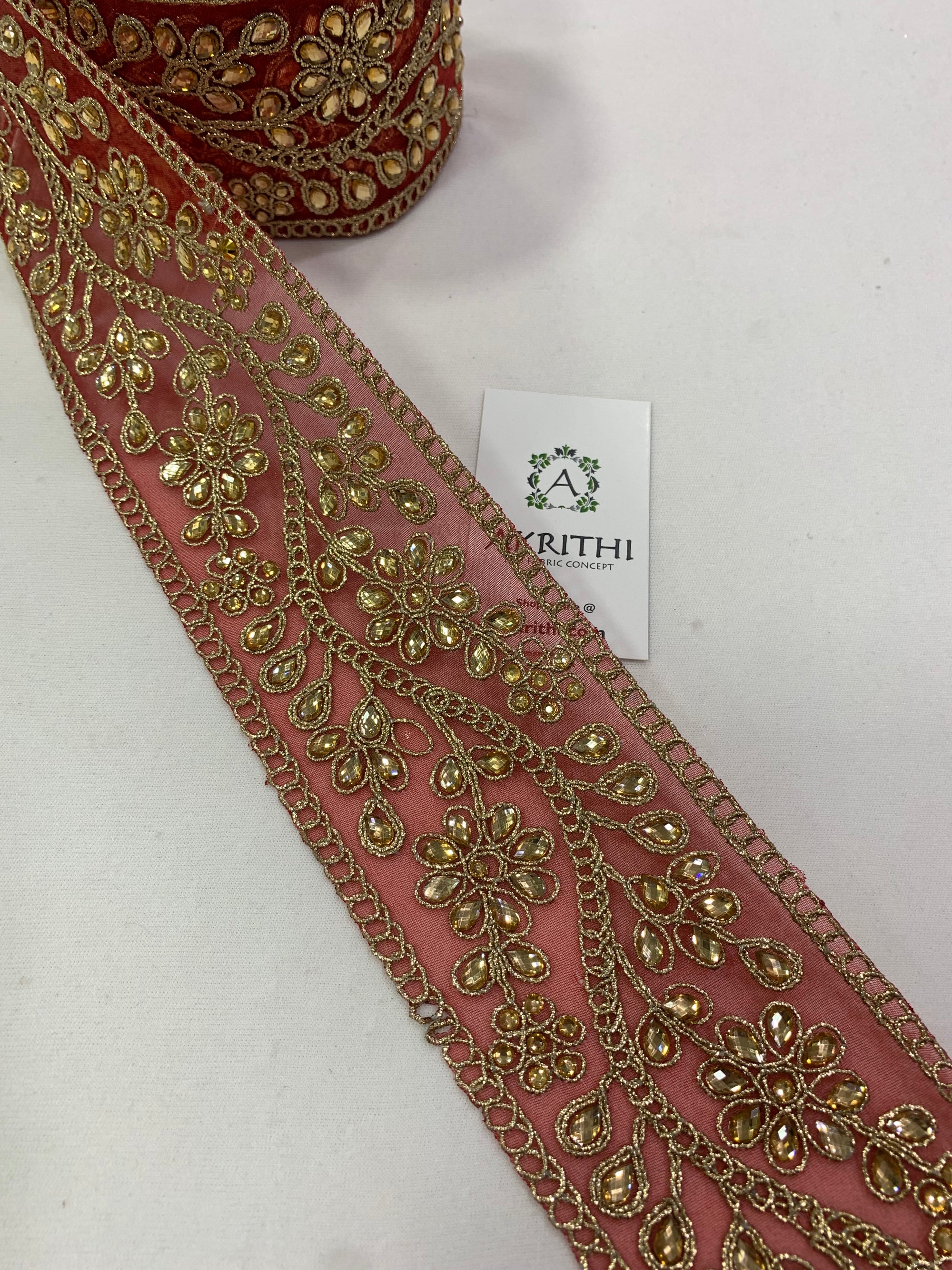 Embroidered lace 9 metres roll