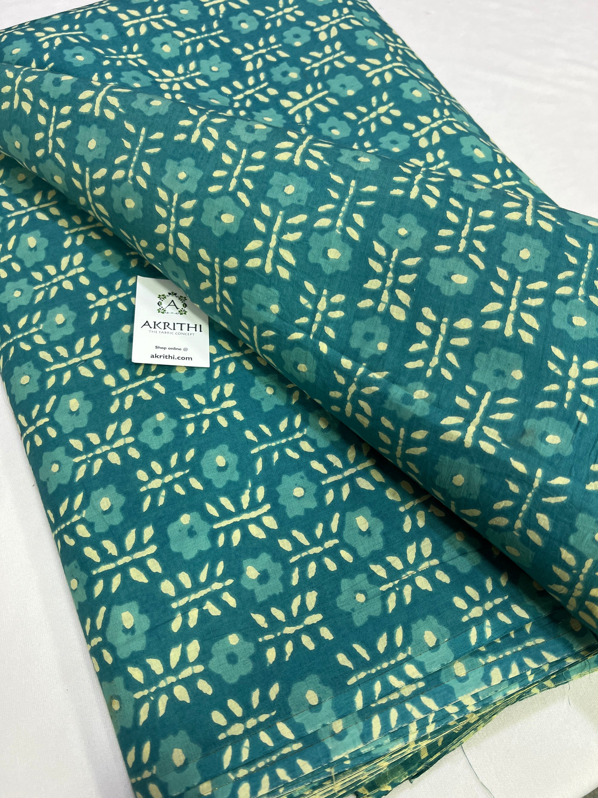 Printed pure cotton fabric