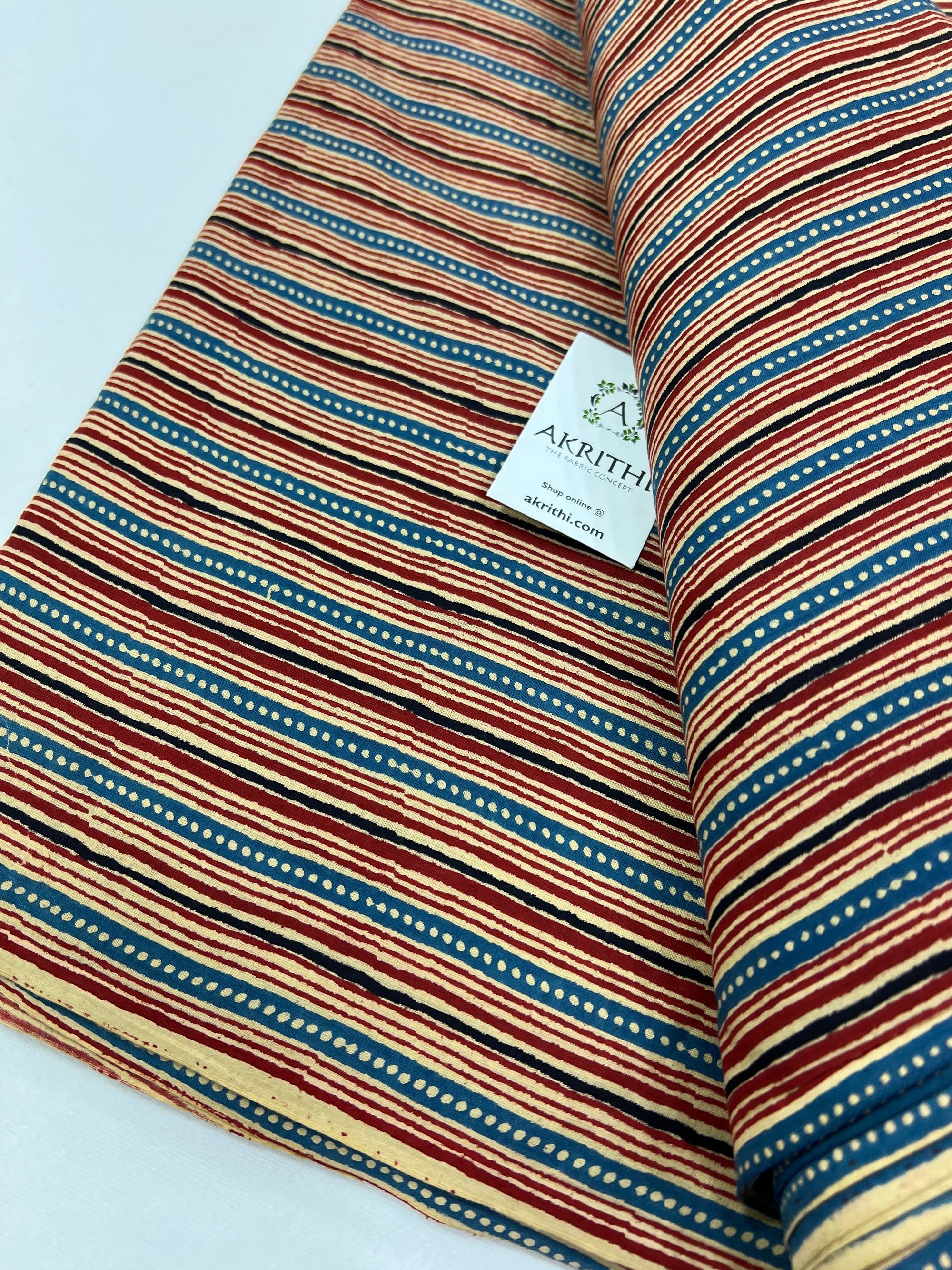Printed pure cotton fabric