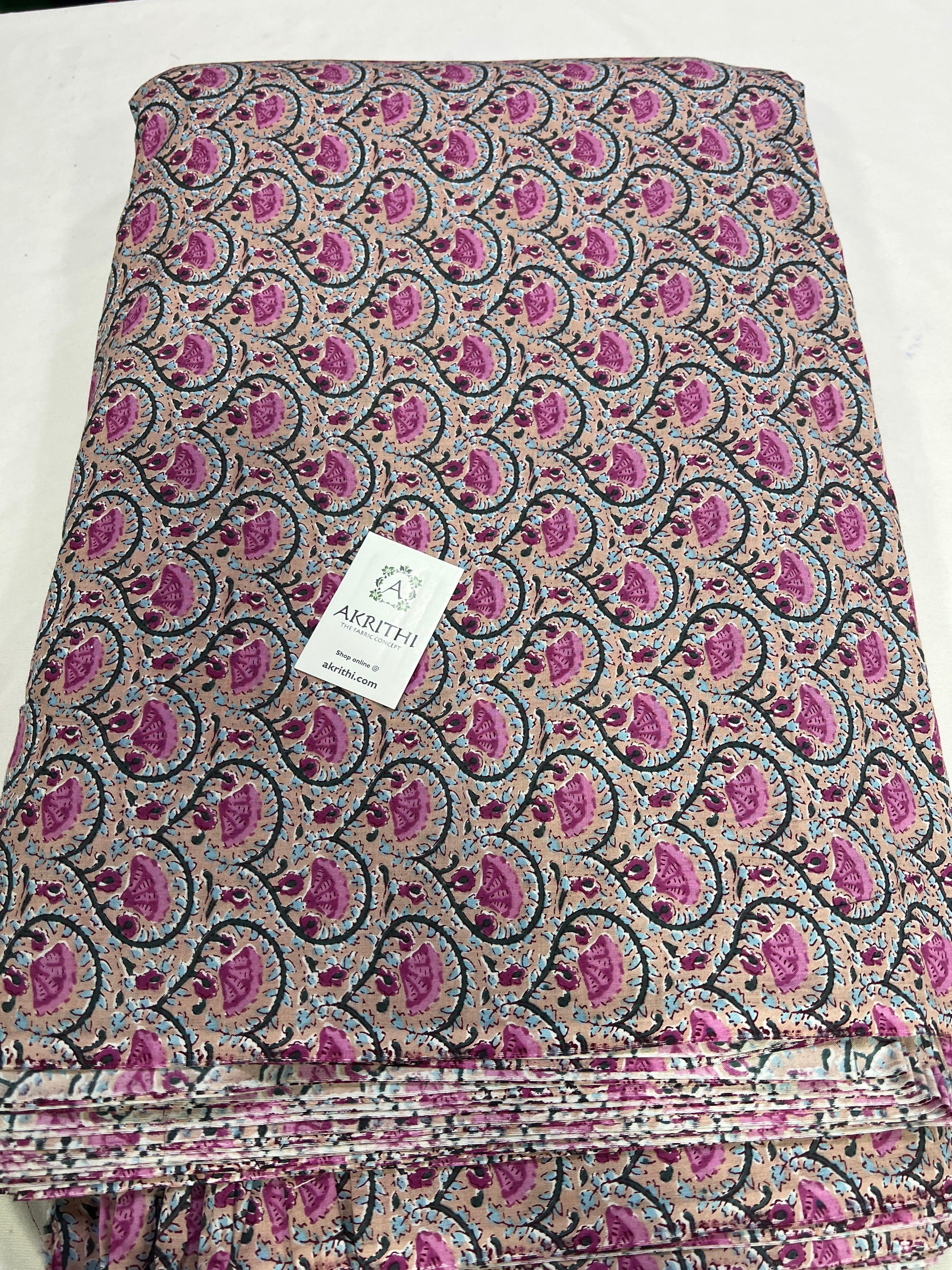 Printed pure cotton fabric