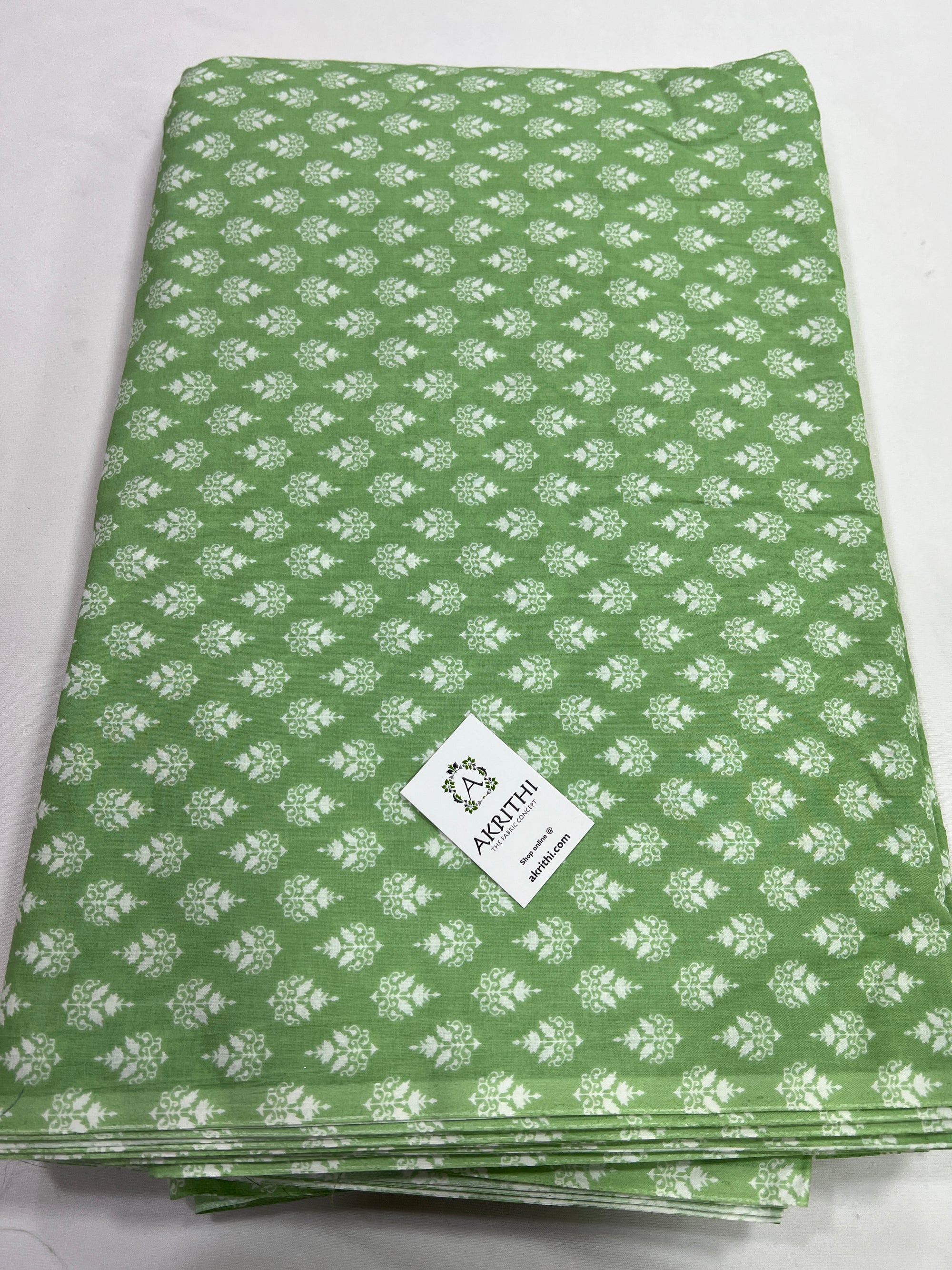 Printed pure cotton fabric