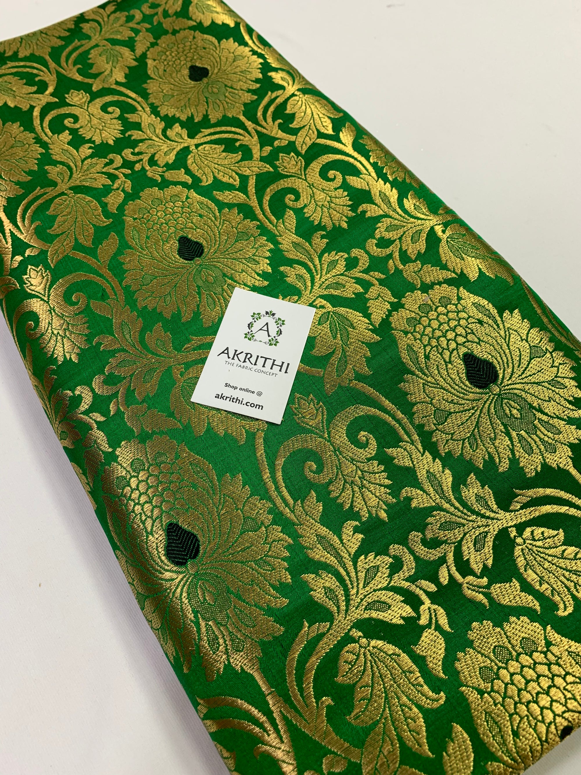 Handloom Banarasi brocade fabric