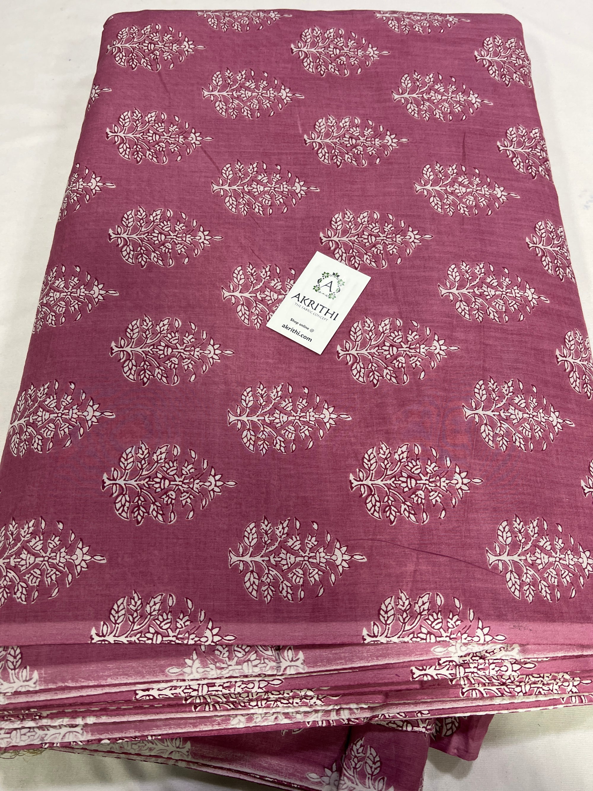 Printed pure cotton fabric