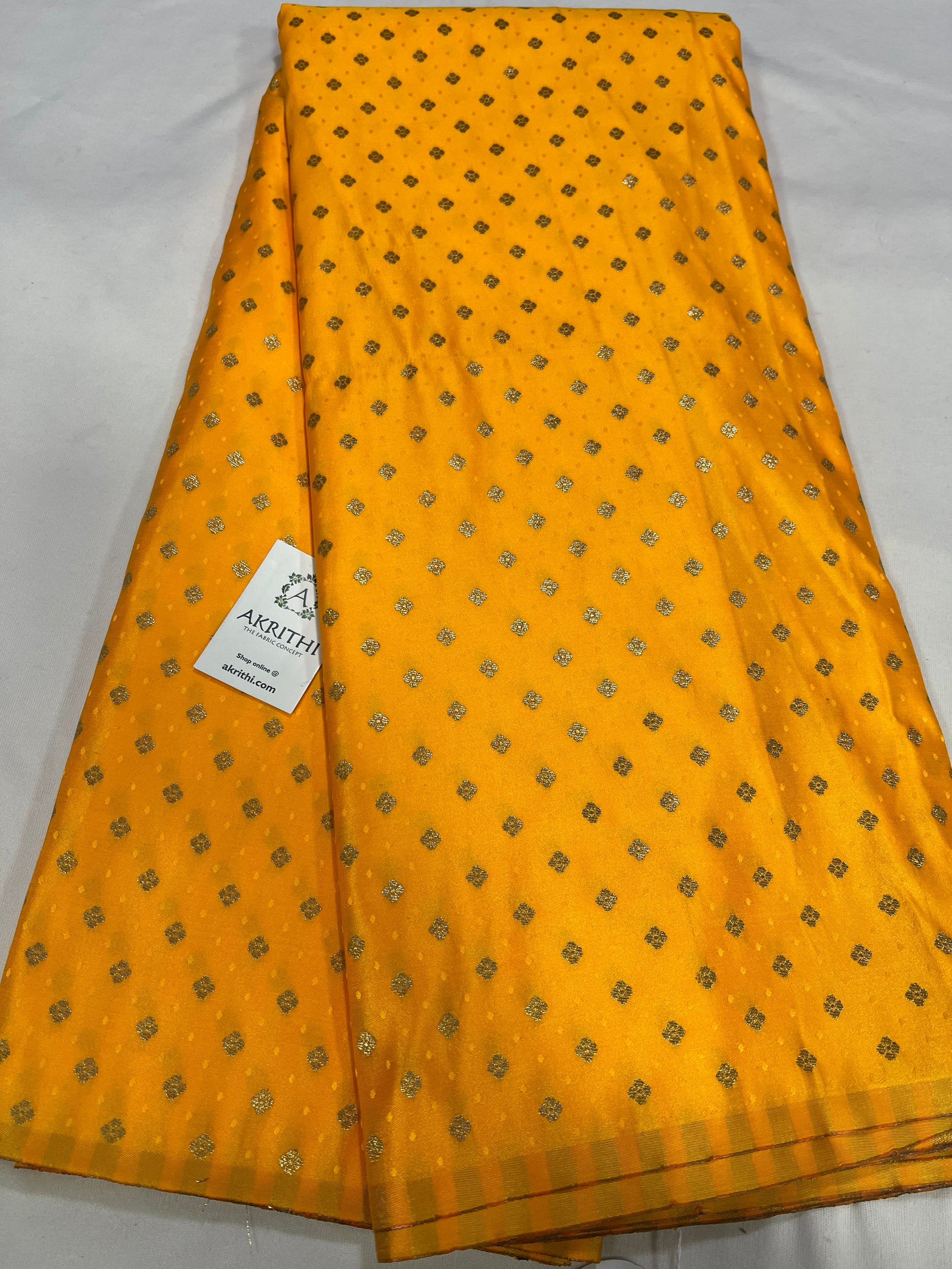 Banarasi satin pauri Butti brocade fabric