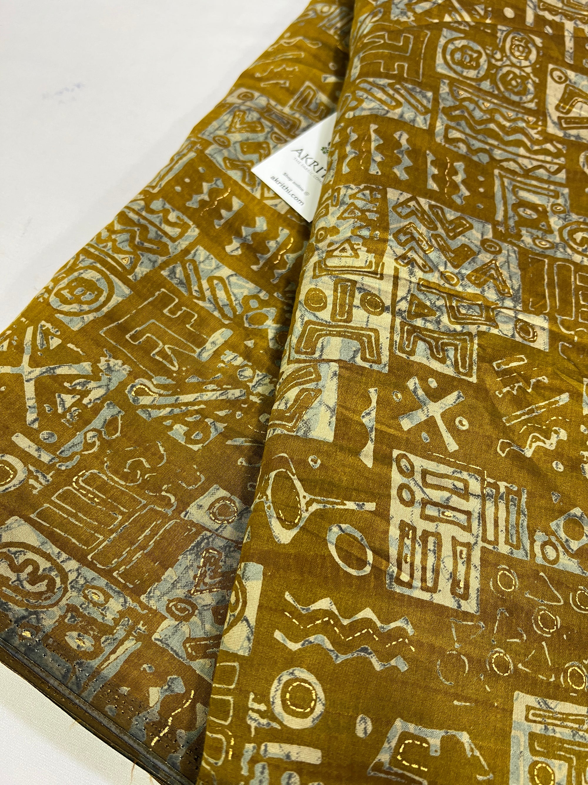 Printed silk fabric