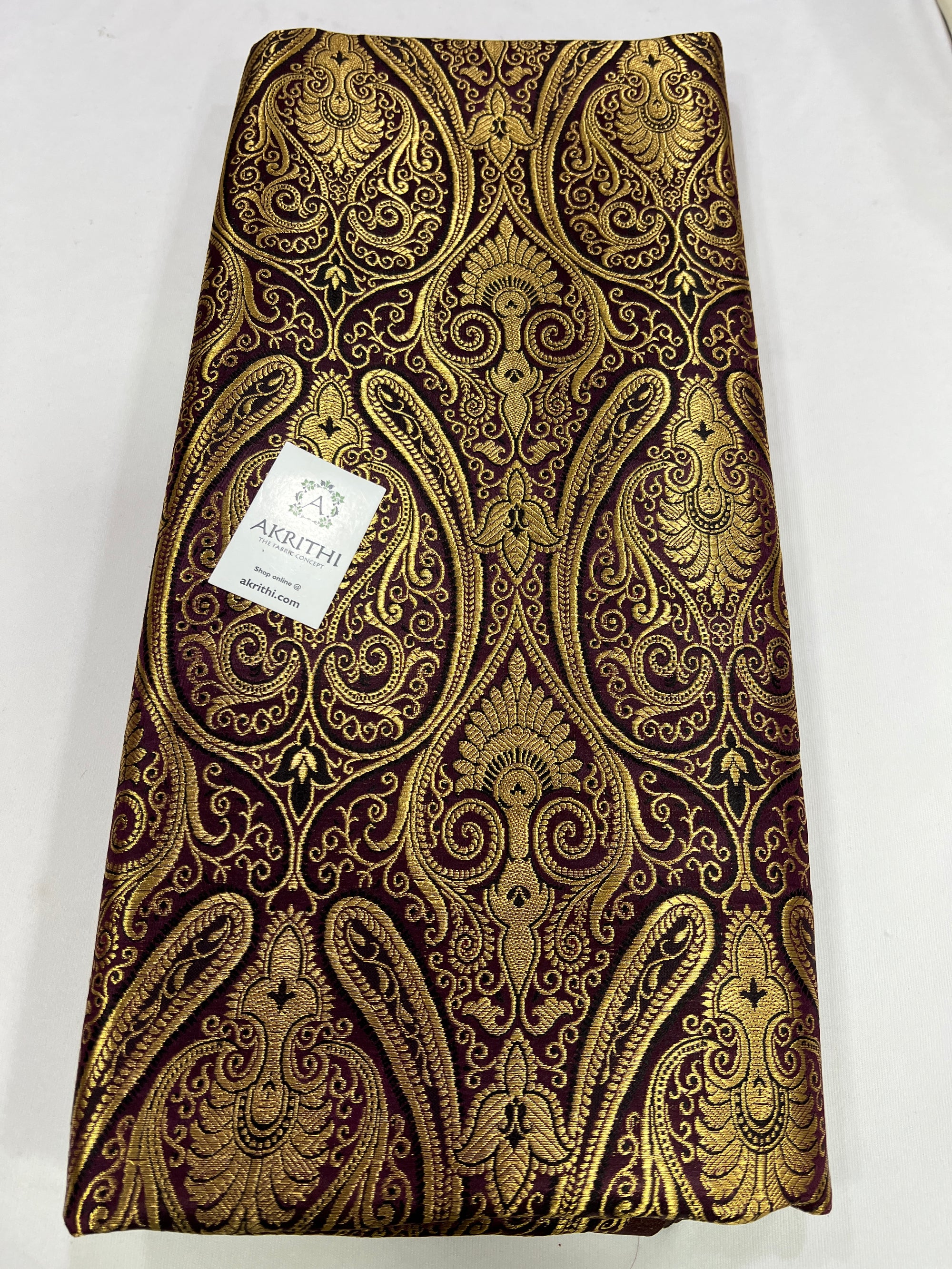 Handloom Banarasi brocade fabric