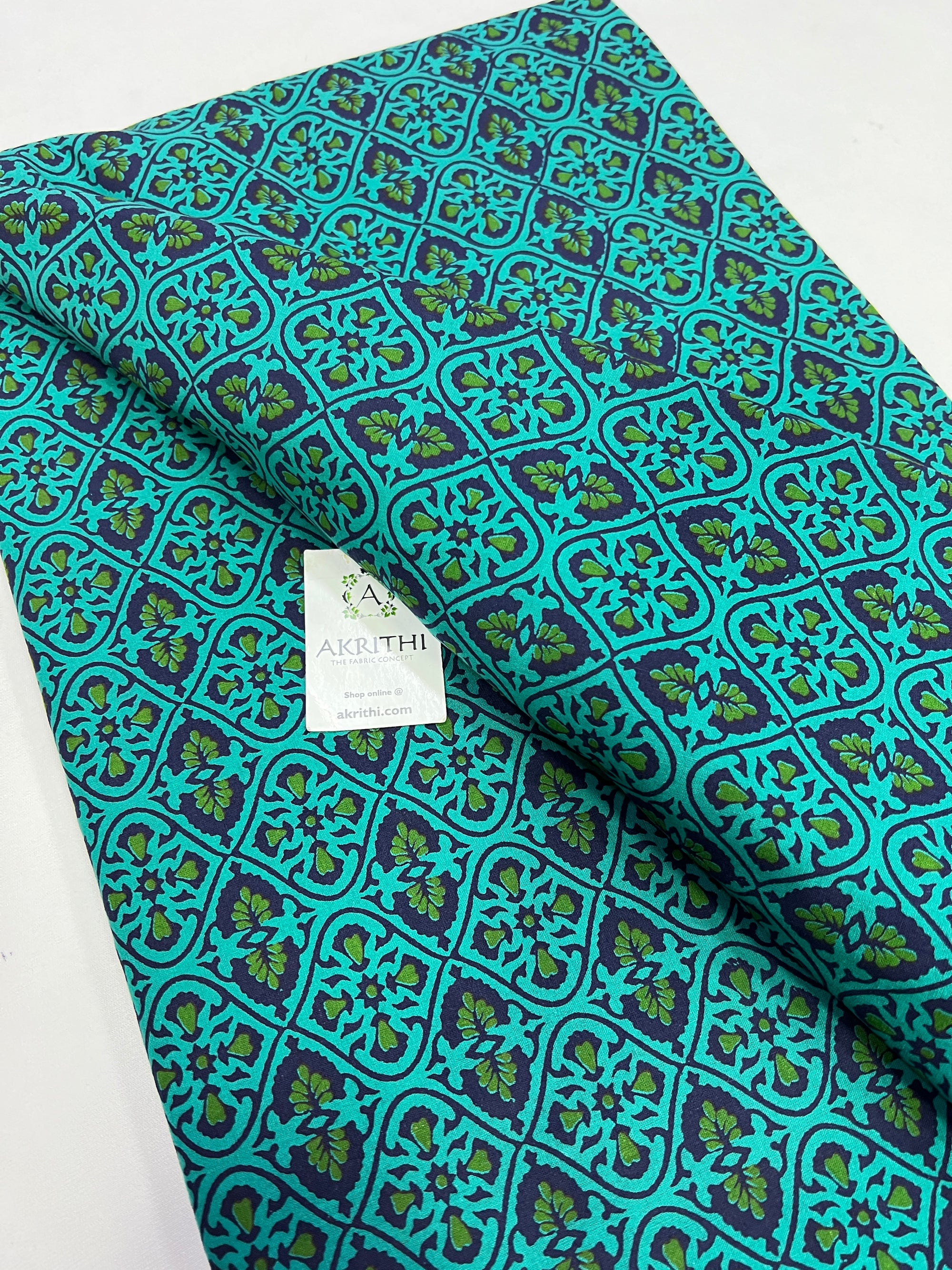 Printed pure cotton fabric