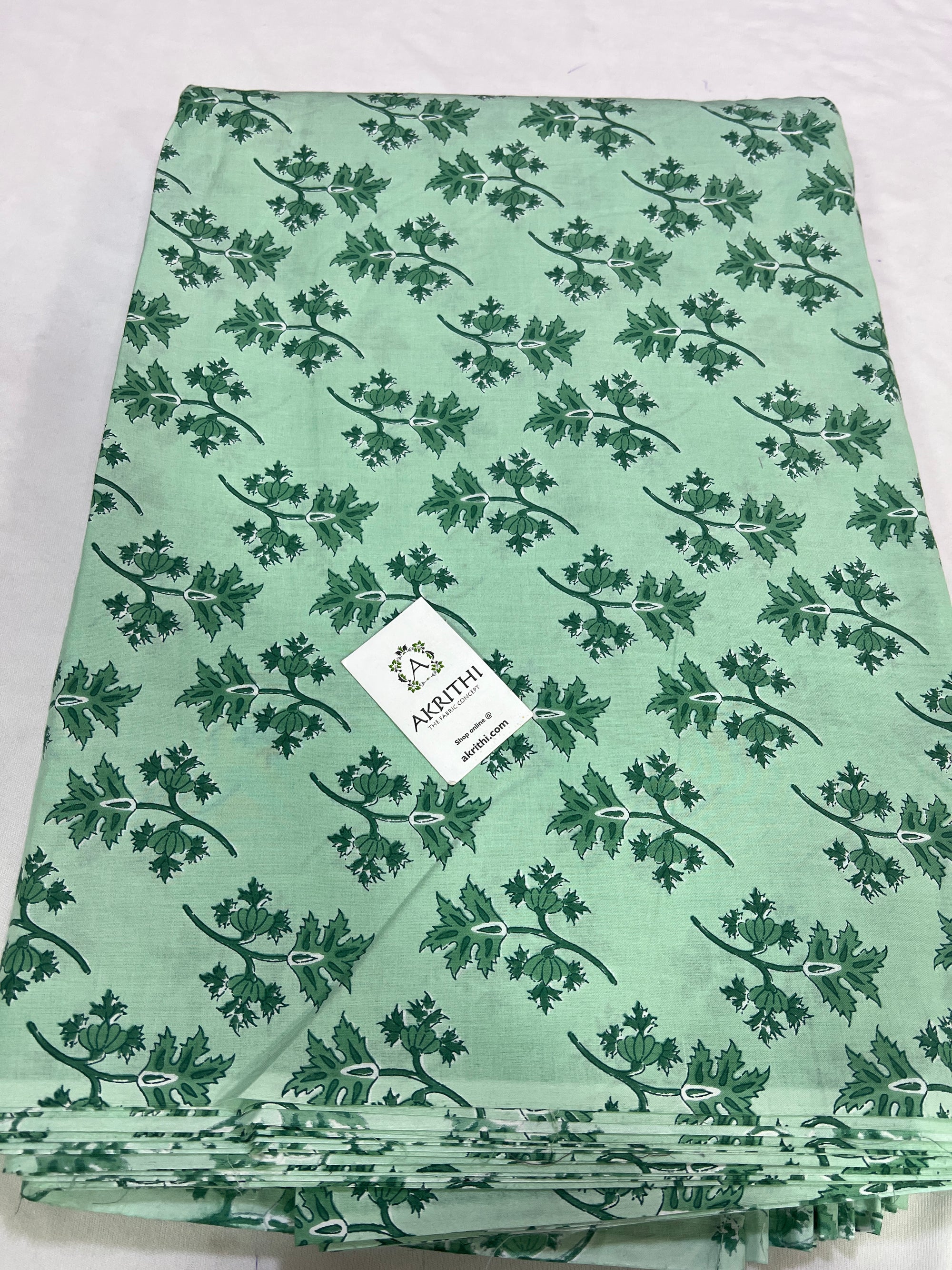 Printed pure cotton fabric