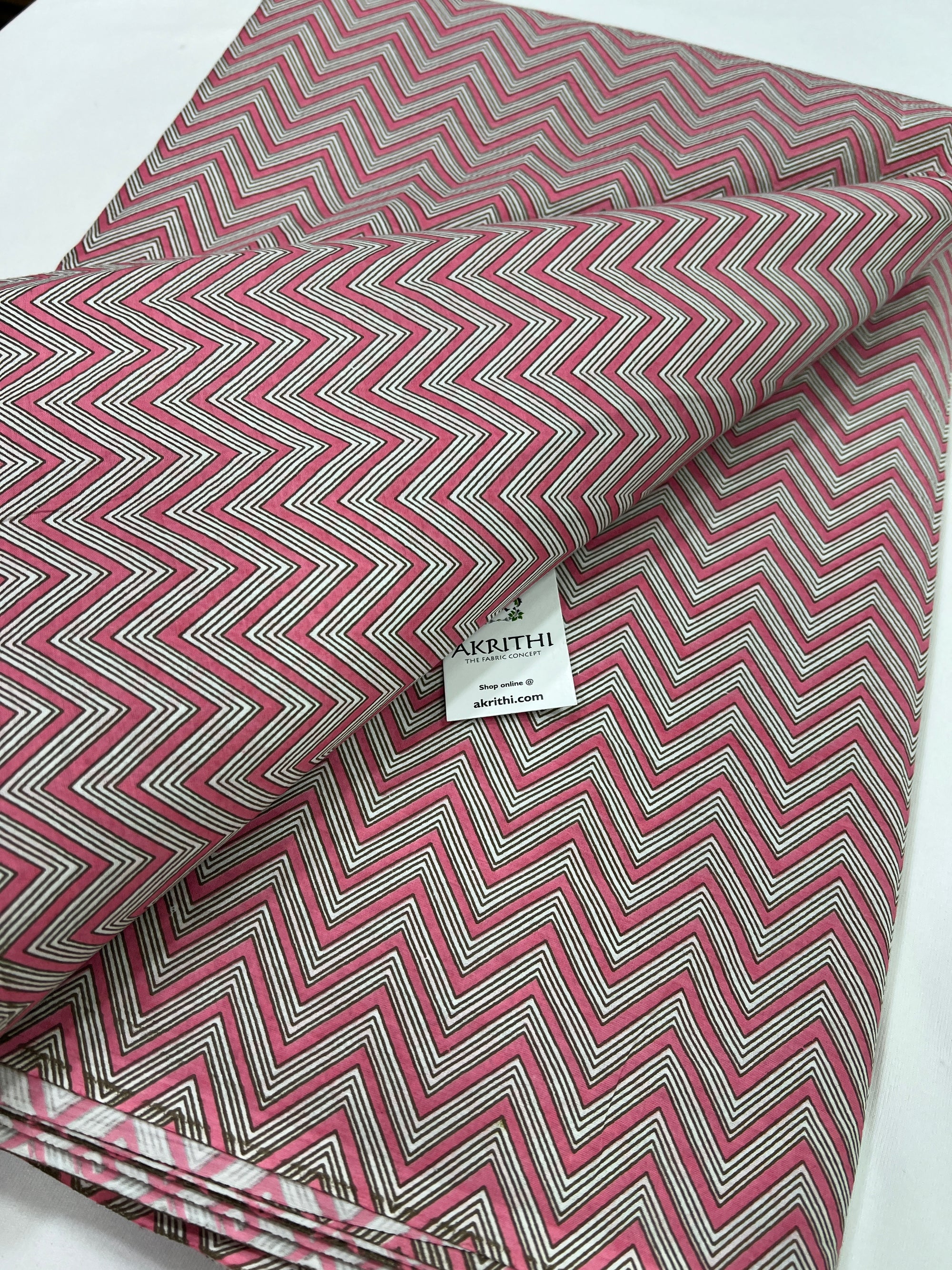 Printed pure cotton fabric