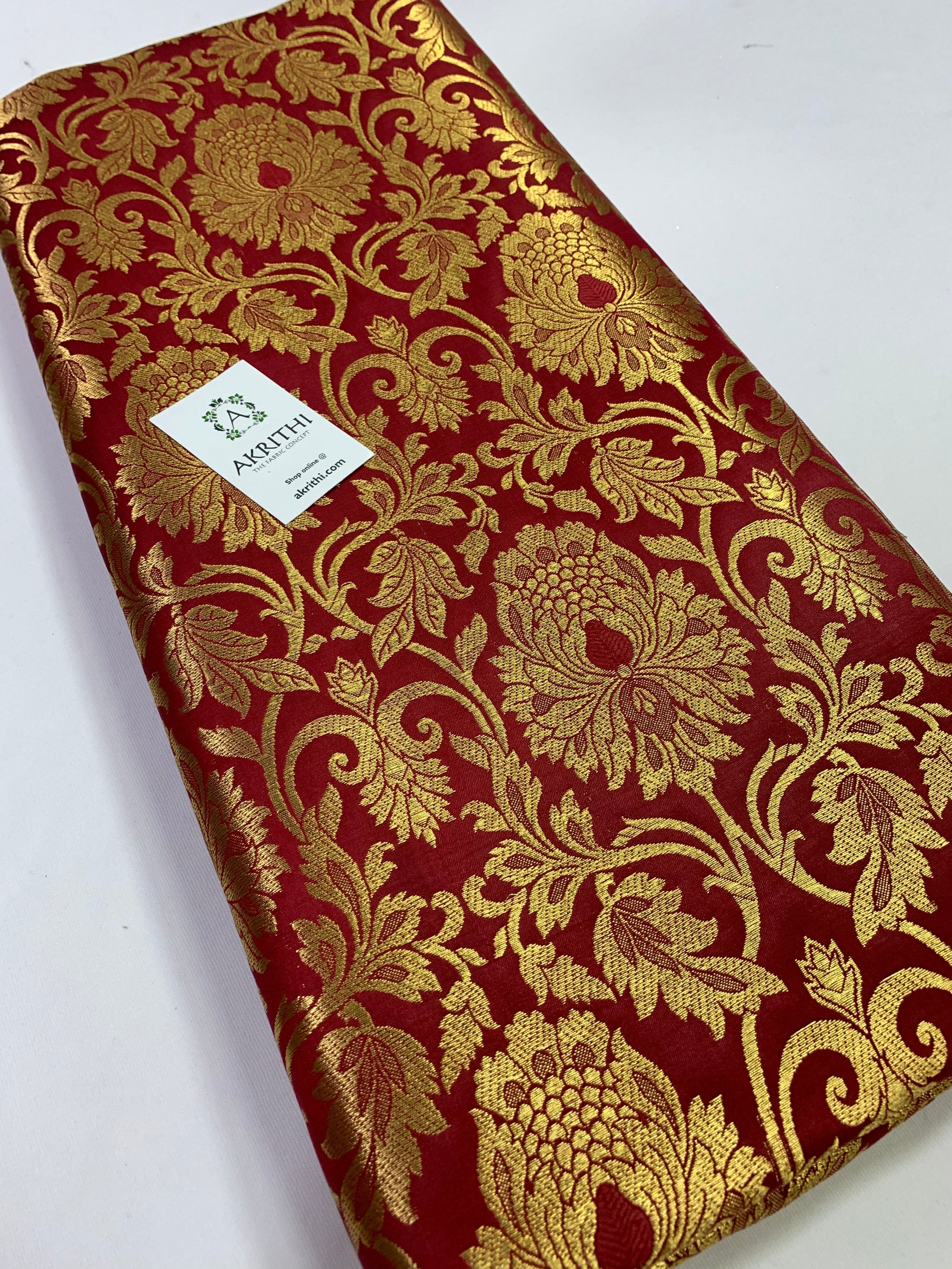 Handloom Banarasi brocade fabric