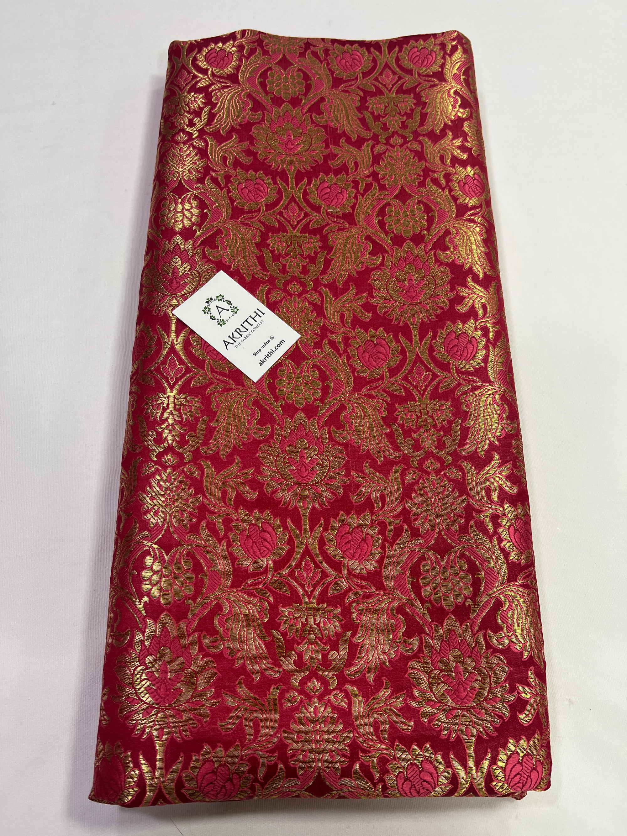 Handloom Banarasi brocade fabric