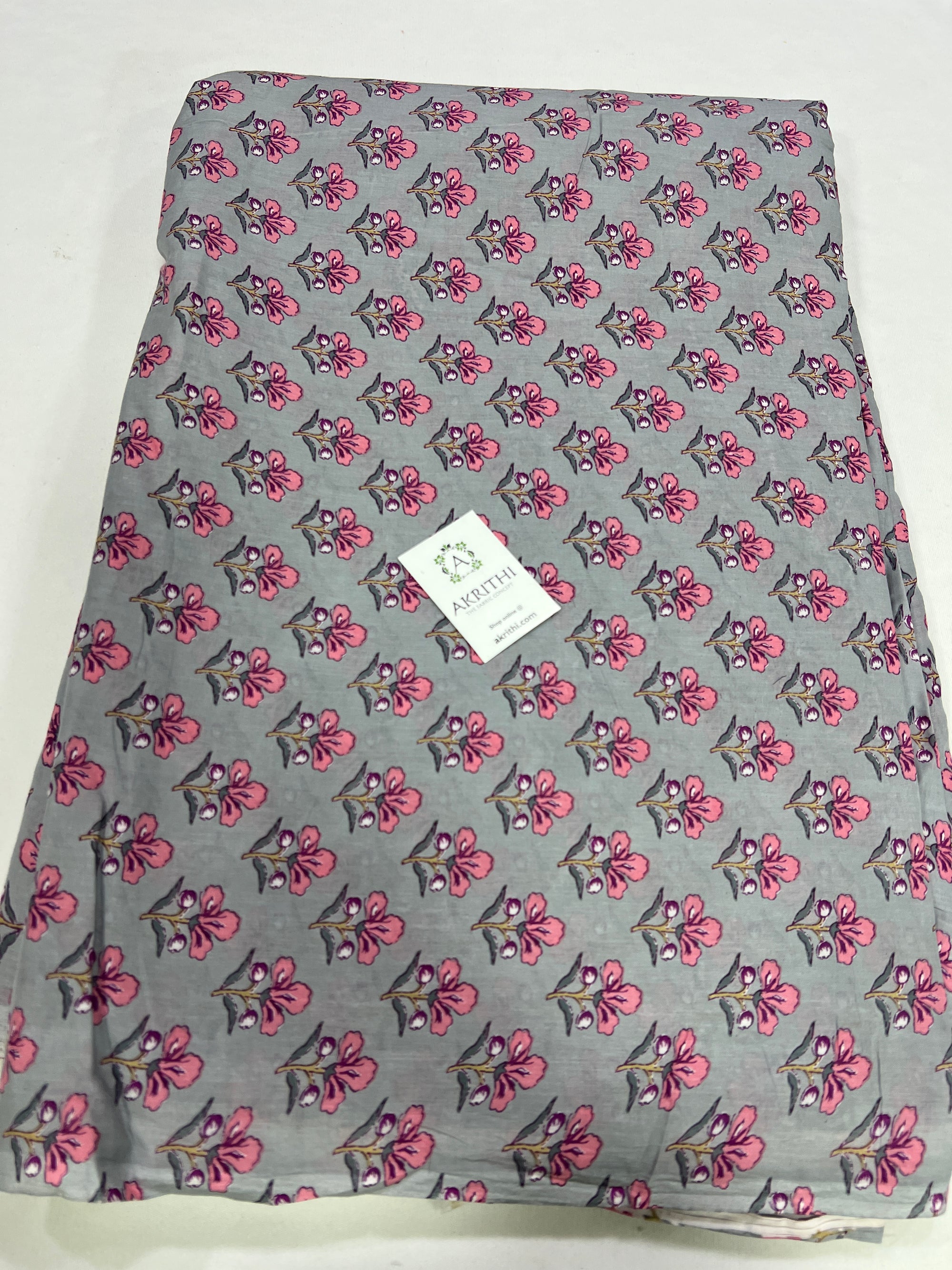 Printed pure cotton fabric