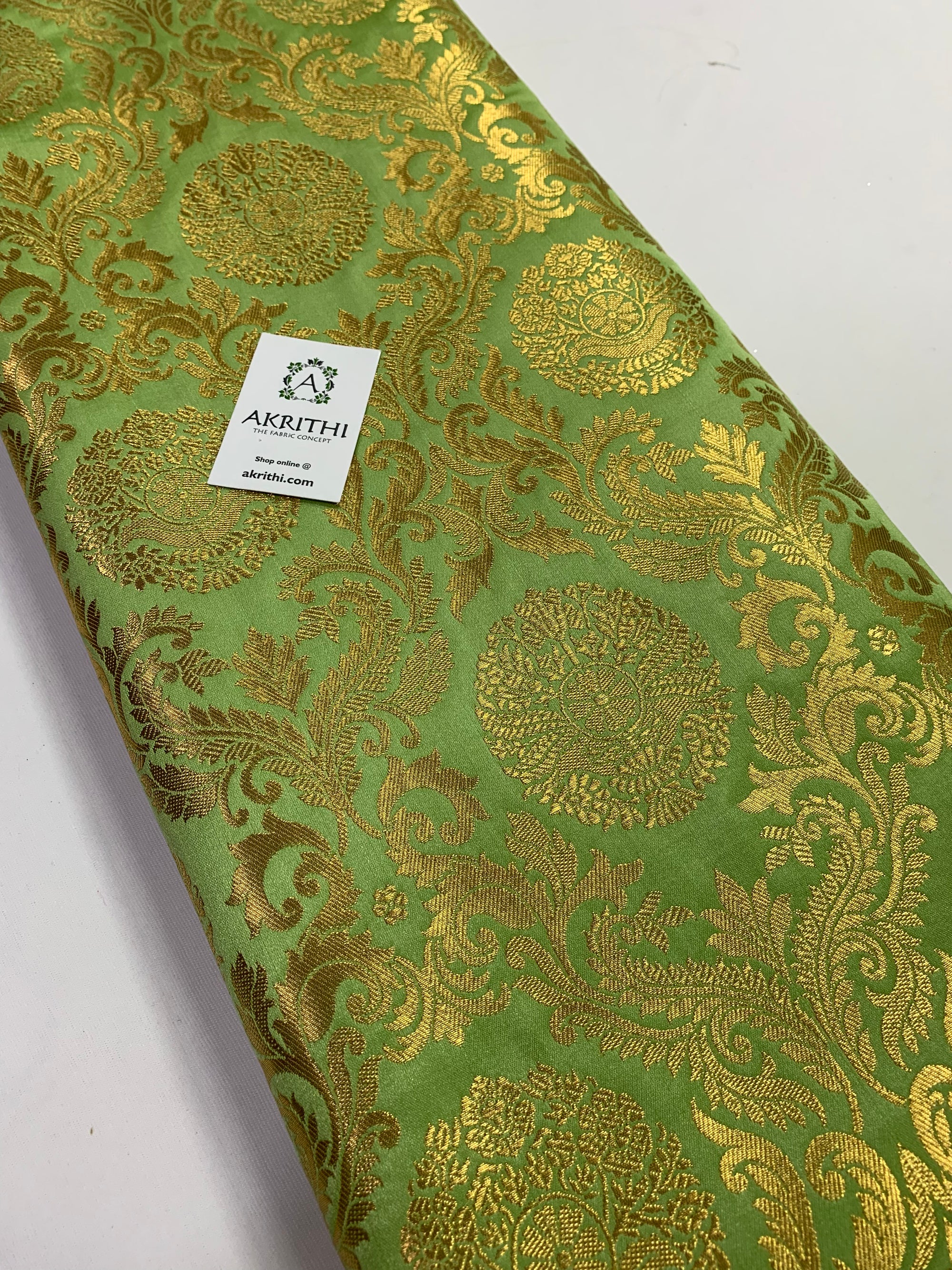 Handloom Banarasi brocade fabric