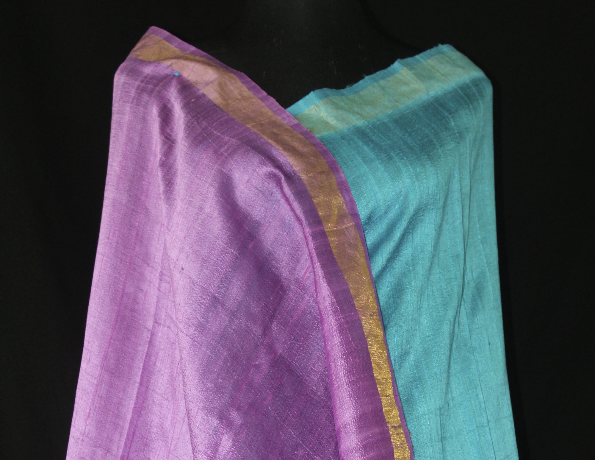 PURE RAW SILK SAREE WITH ZARI BORDER