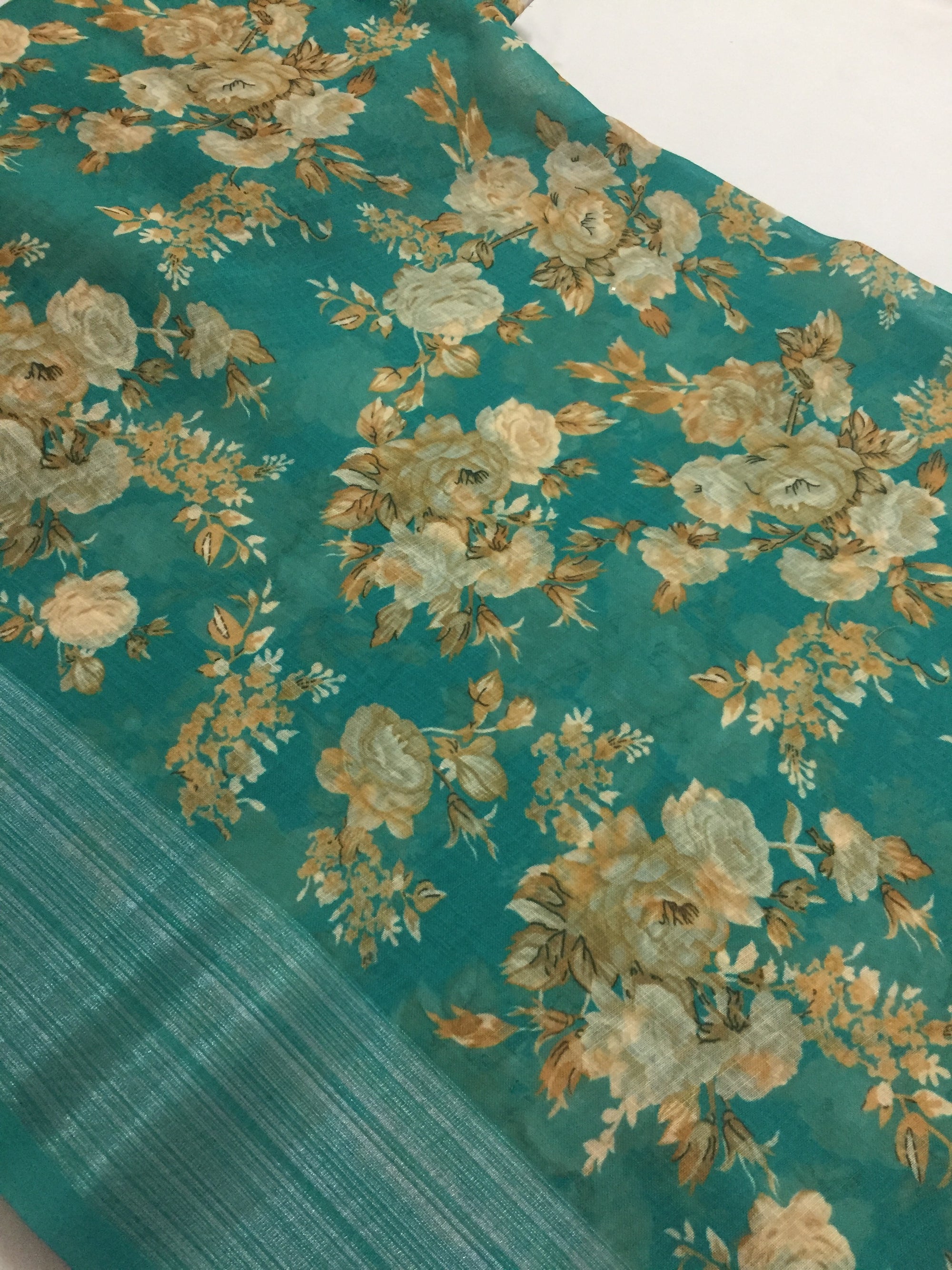 Printed Linen fabric with zari border