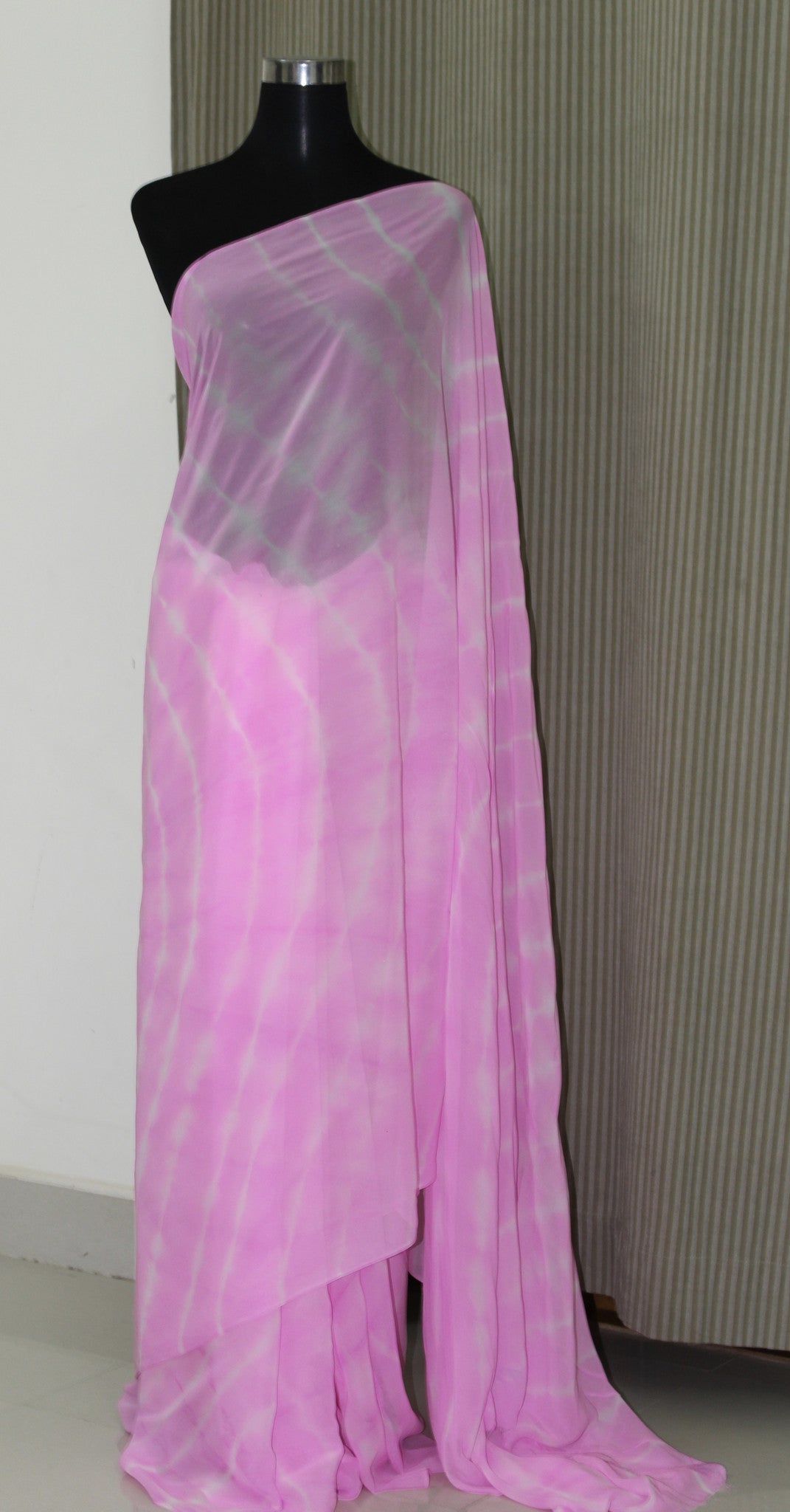 Leheriya georgette saree
