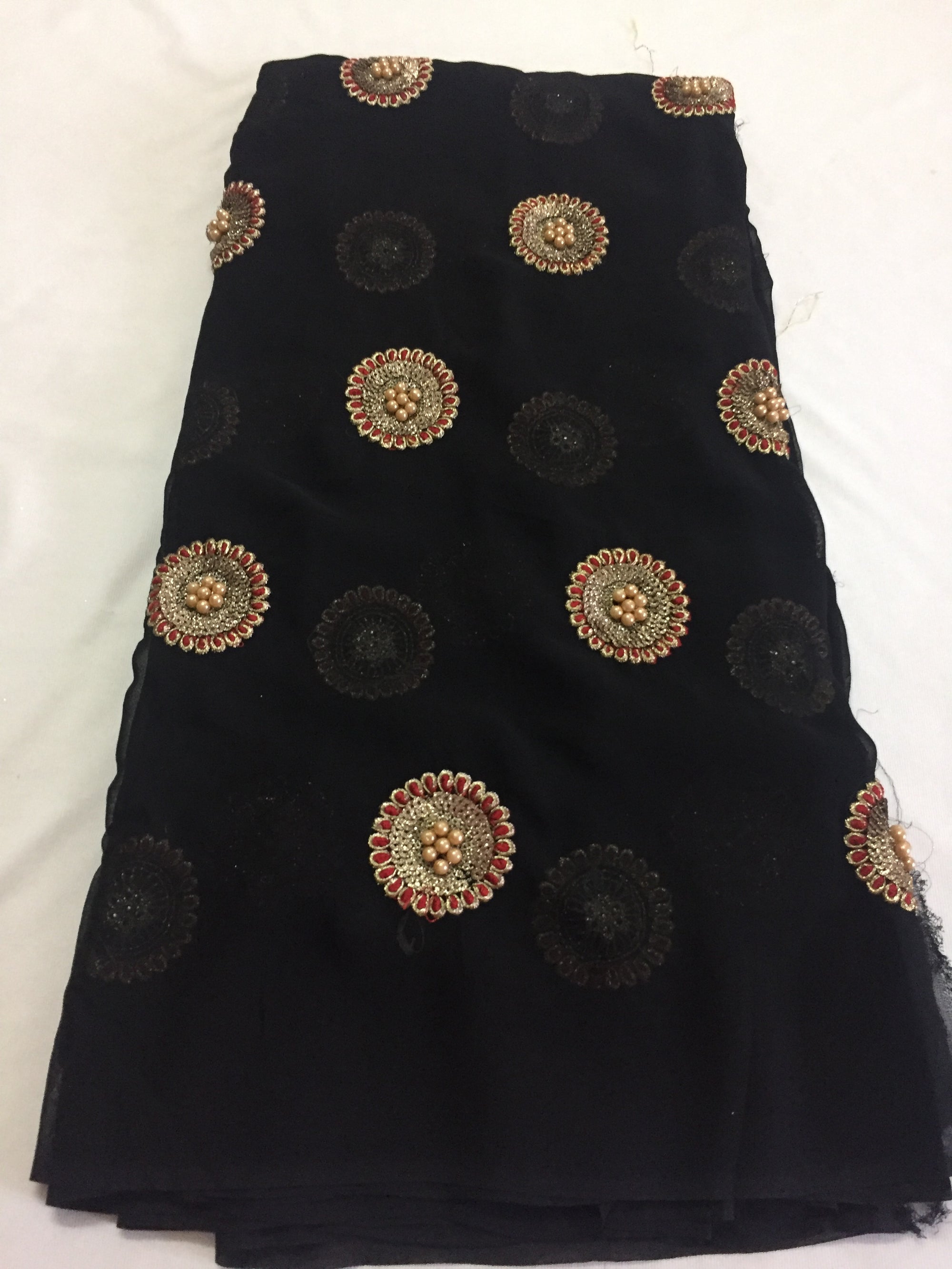 Embroidery on georgette fabric 90 cms
